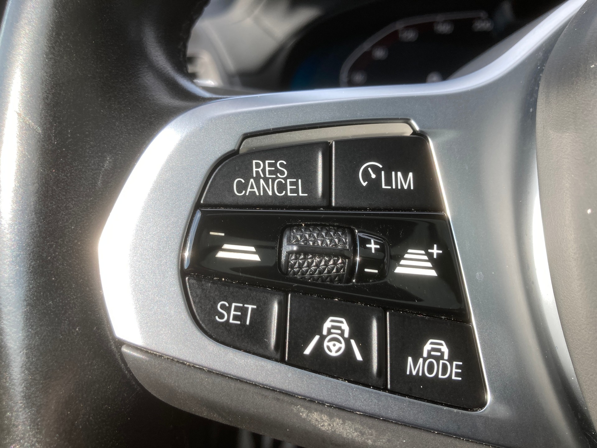BMW iX3 Inspiring-image-14