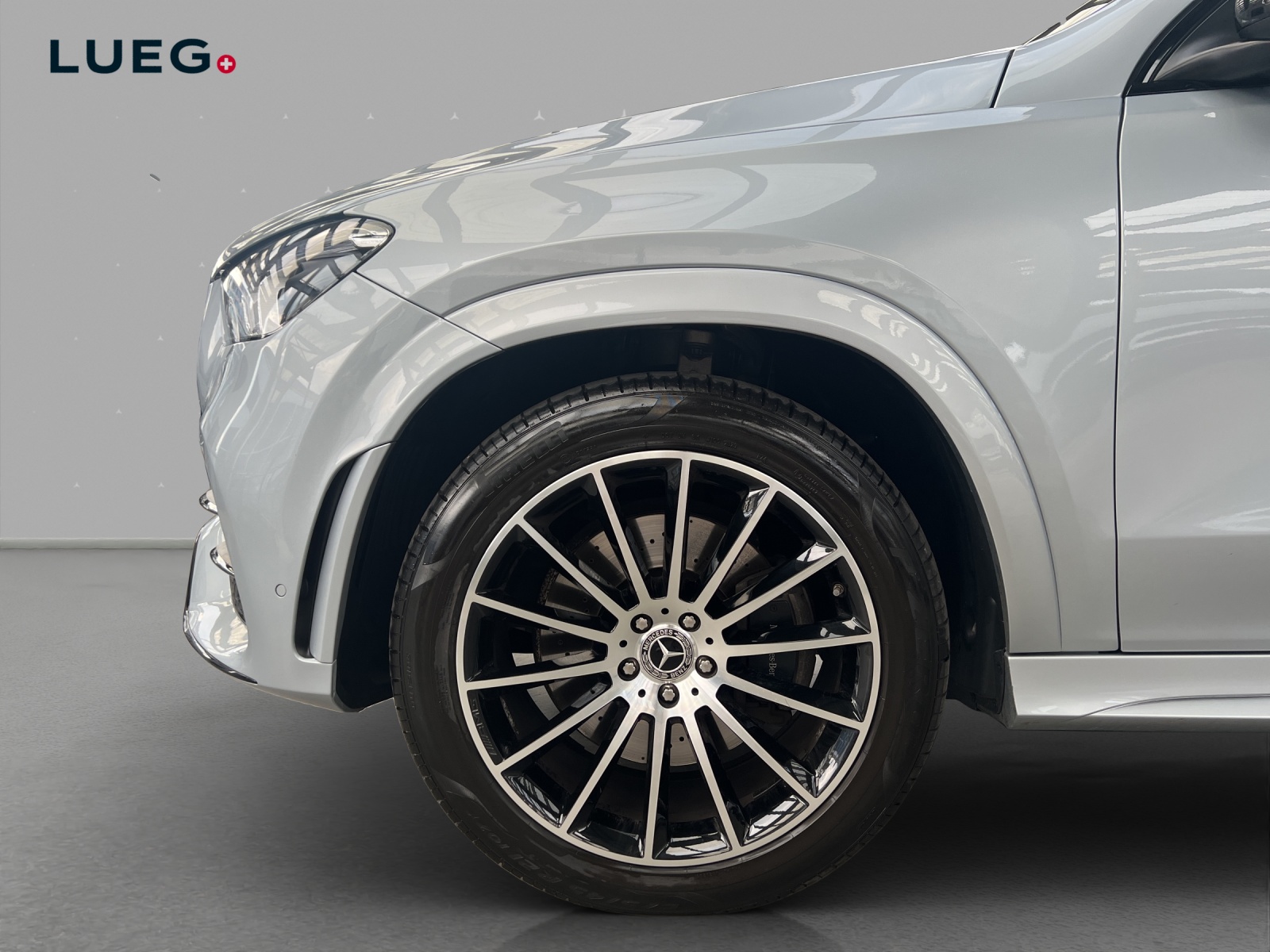MERCEDES-BENZ GLE 400 d 4Matic AMG Line 9G-Tronic-image-6