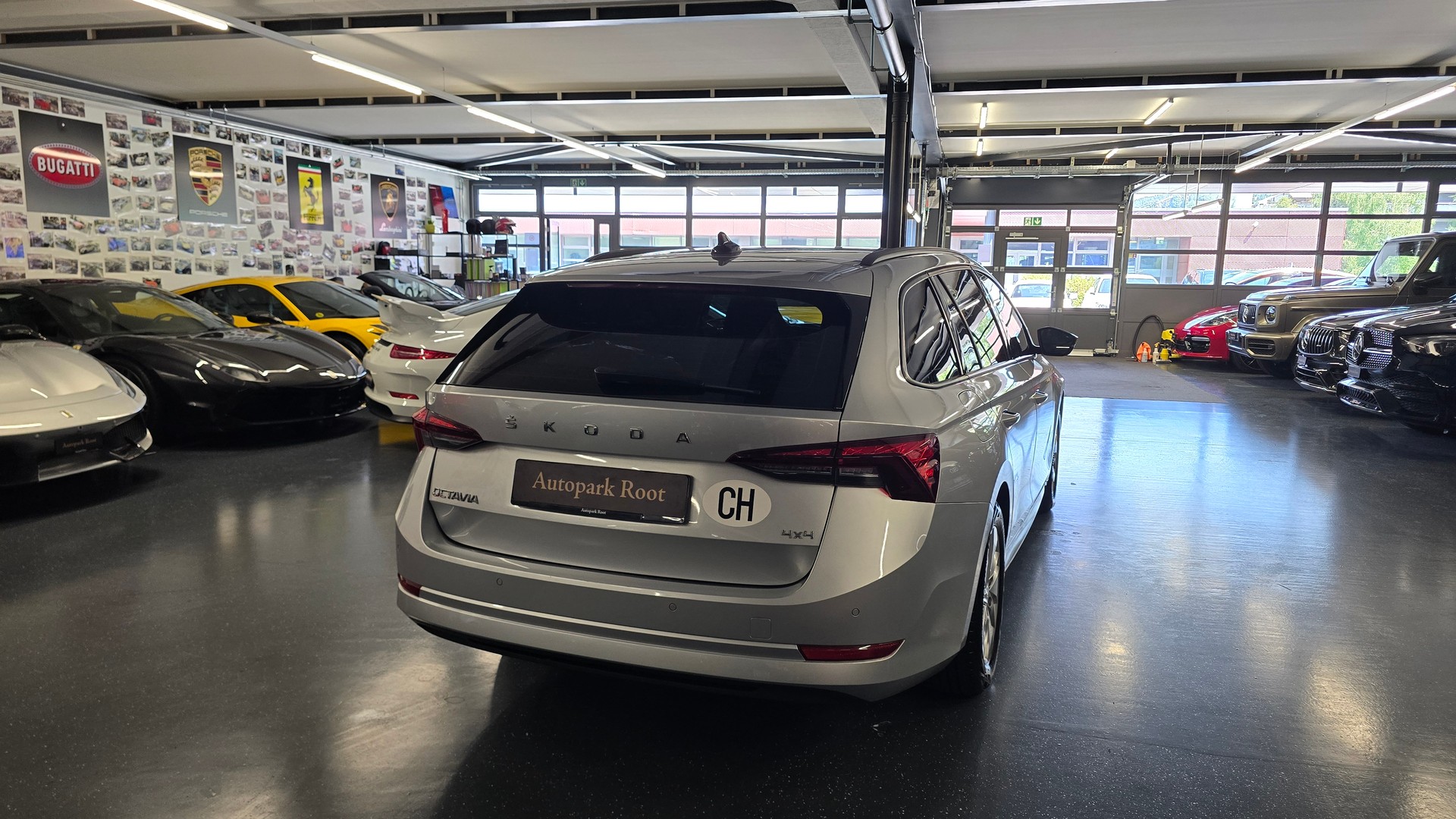 SKODA Octavia Combi 2.0 TDI DSG Ambition 4x4-image-7
