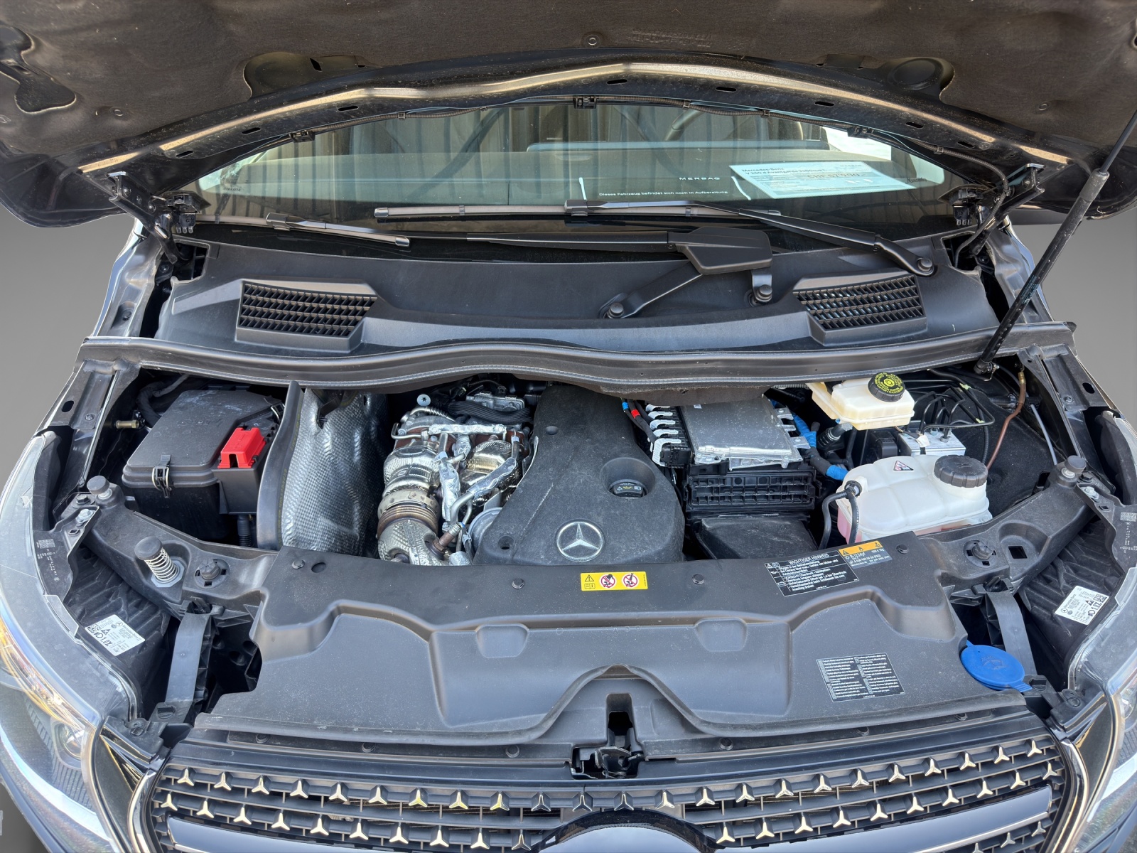 MERCEDES-BENZ V 250 d lang Avantgarde 4Matic G-Tronic-image-12