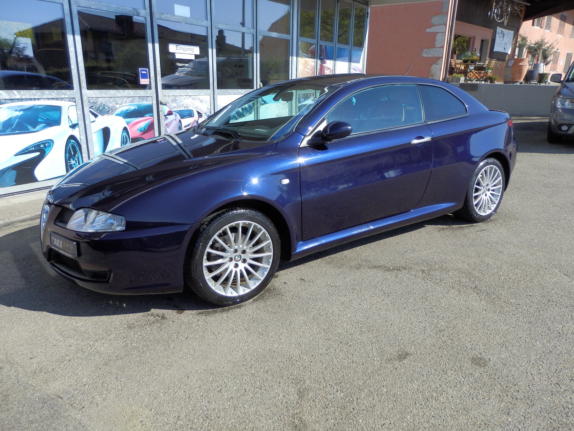 ALFA ROMEO GT 2.0 JTS Distinctive SLSPD-image-2