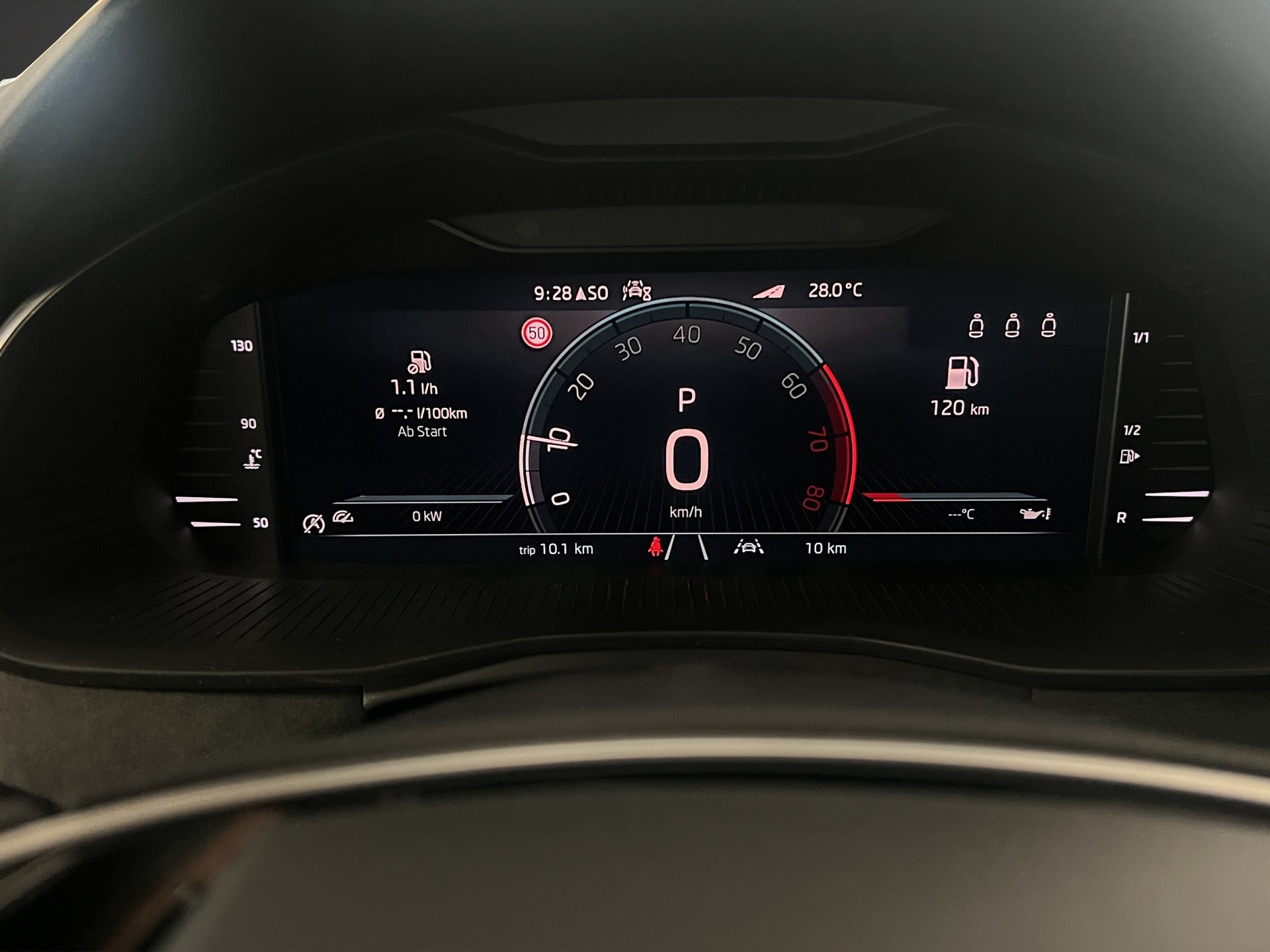 SKODA Kamiq 1.0 TSI Dynamic DSG-image-7