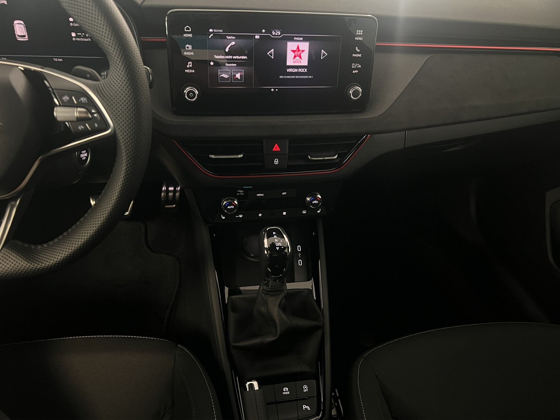 SKODA Kamiq 1.0 TSI Dynamic DSG-image-11