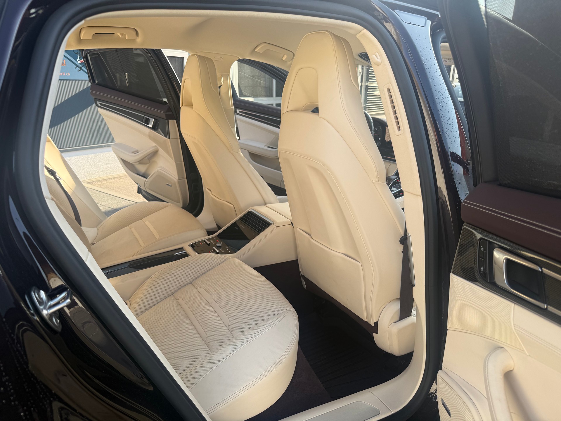 PORSCHE Panamera 4S Diesel PDK-image-8