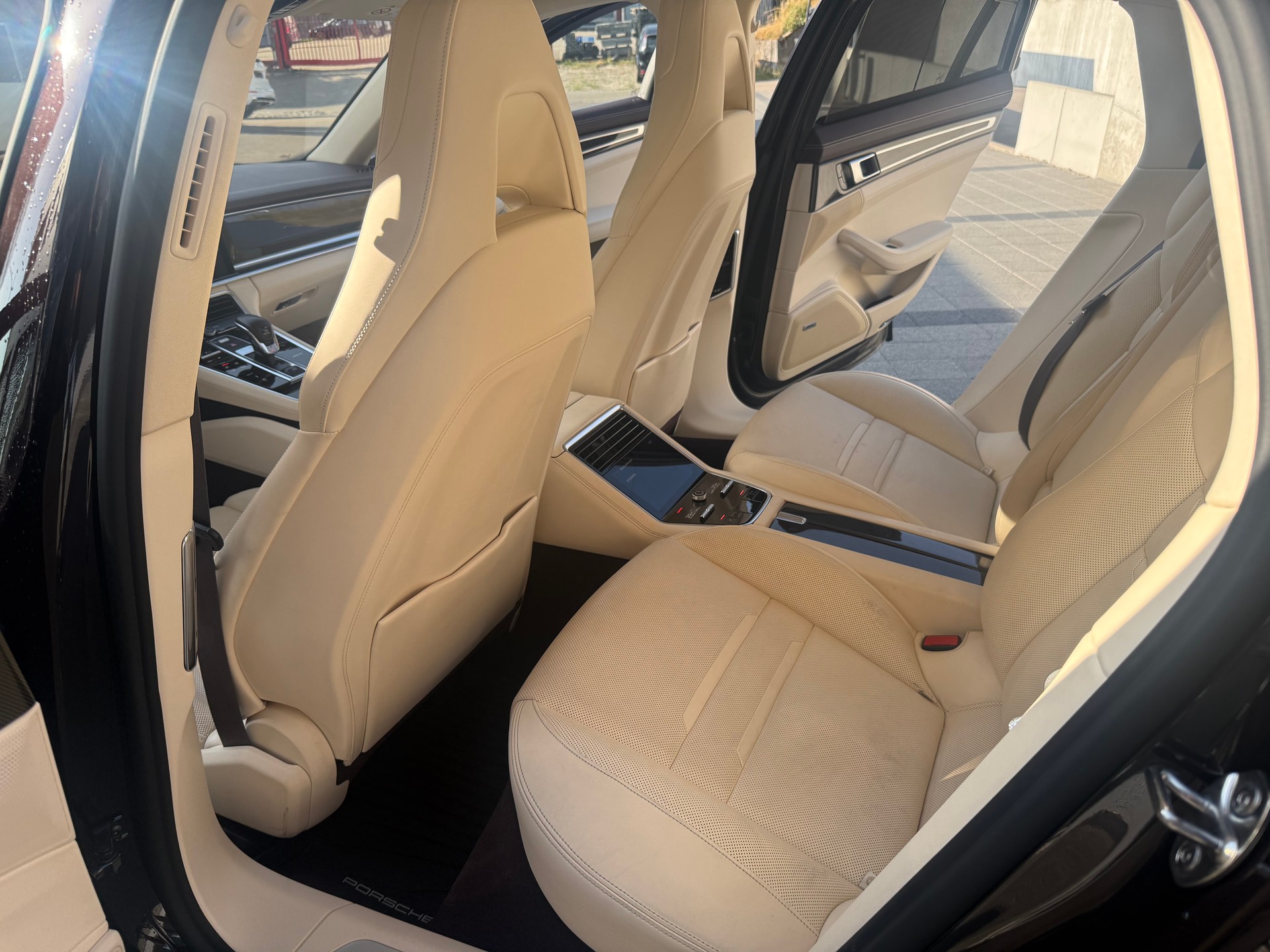 PORSCHE Panamera 4S Diesel PDK-image-6