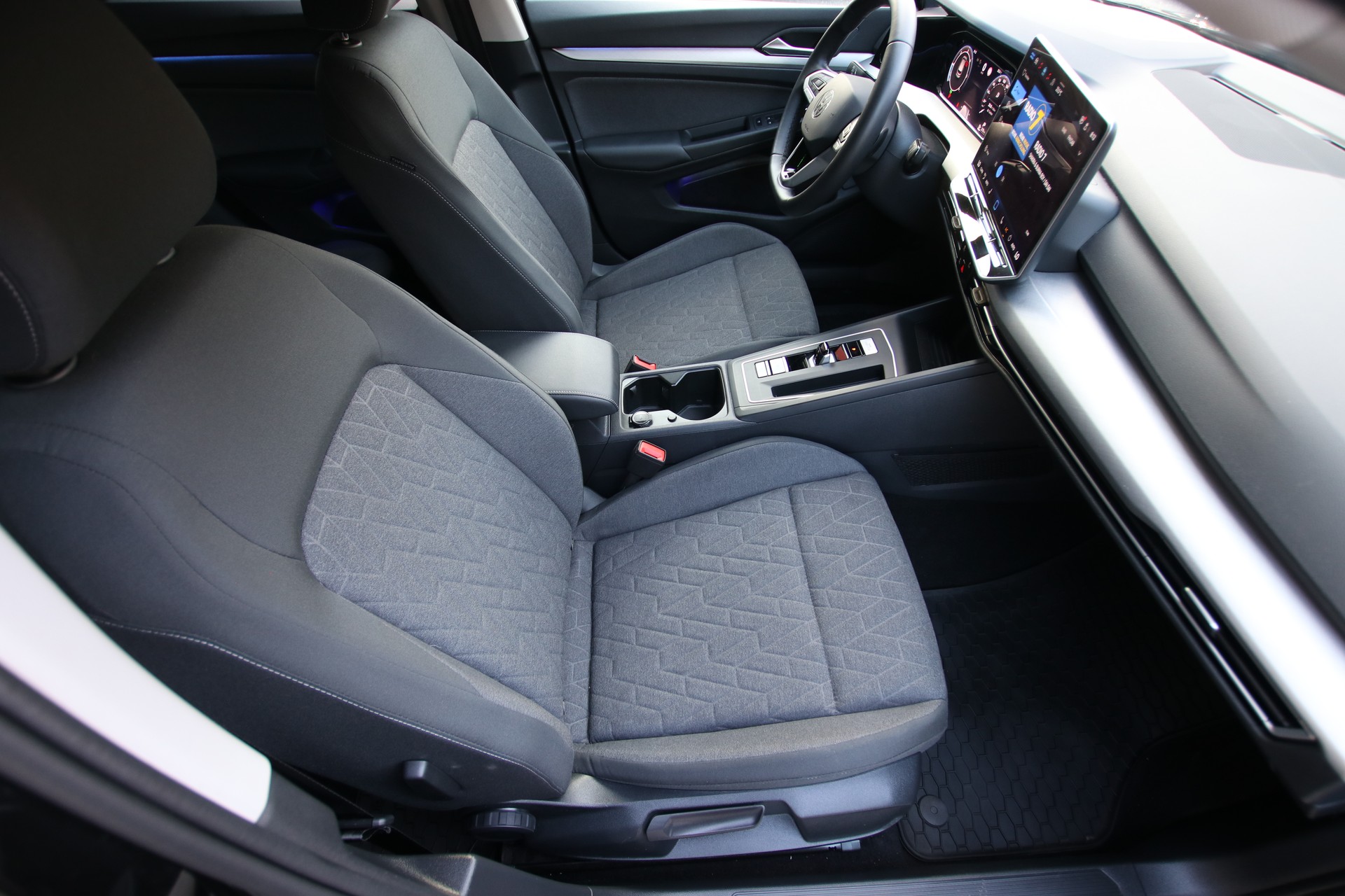 VW Golf 2.0 TDI Style DSG *Werksgarantie bis 06.2030*-image-12