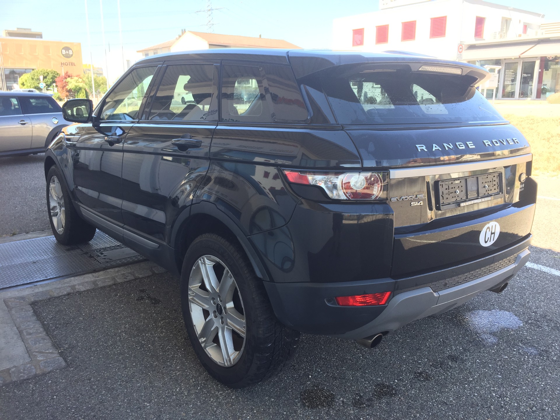 LAND ROVER Range Rover Evoque 2.0 Si4 Dynamic AT6-image-4