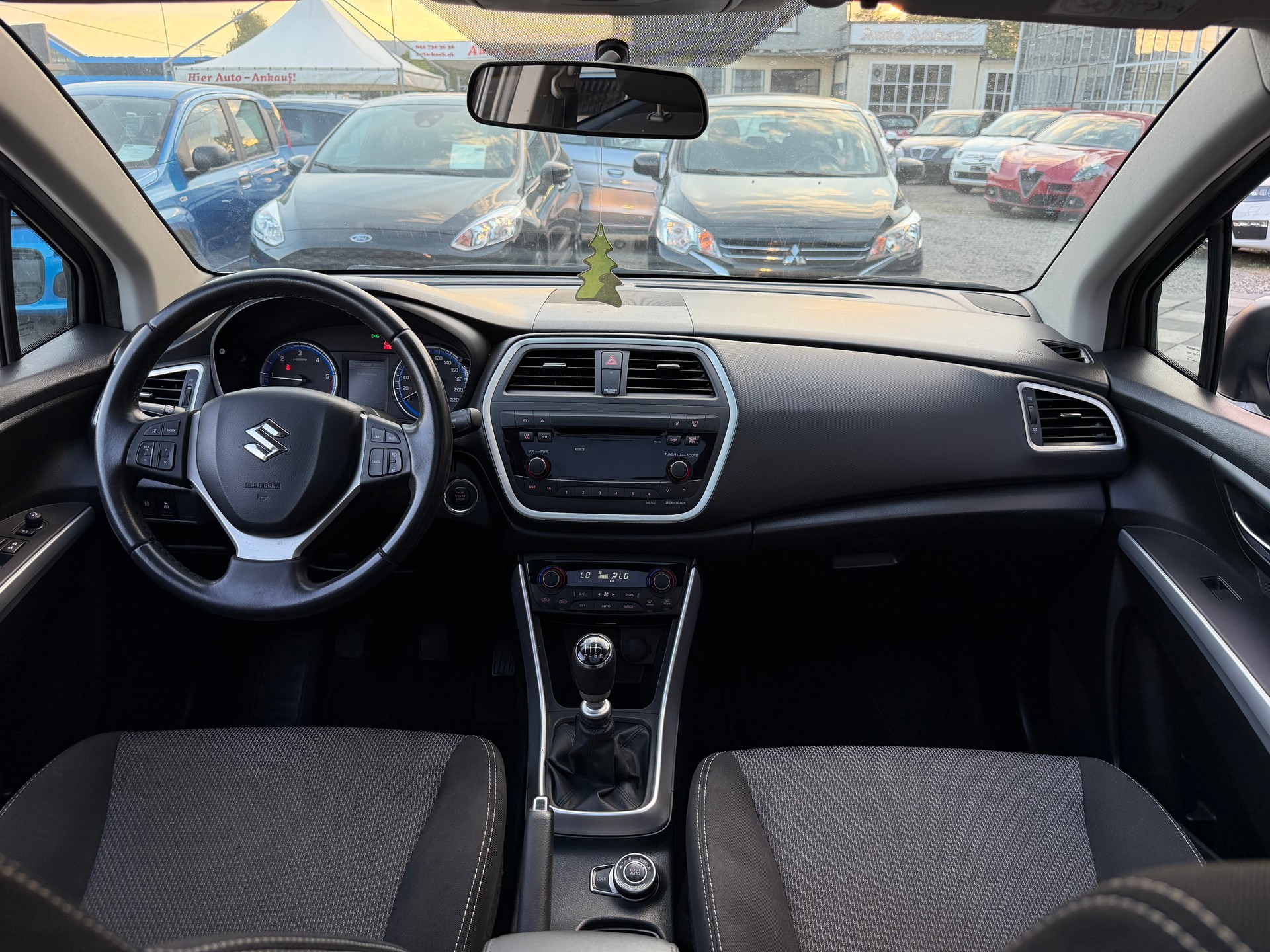 SUZUKI SX4 S-CROSS 4WD-image-20