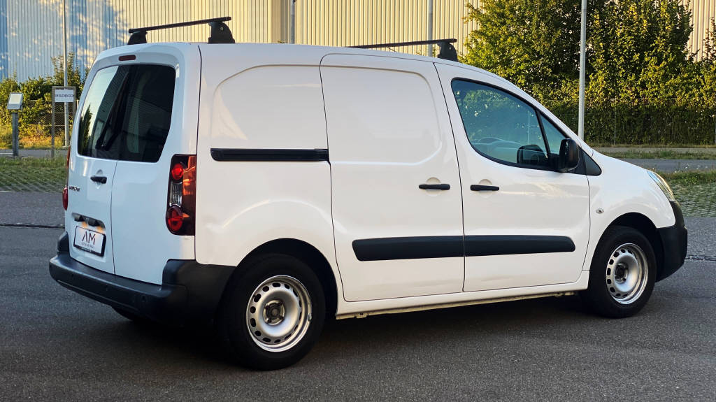 PEUGEOT Partner Kaw. L1 1.6 HDI 90 Access-image-12