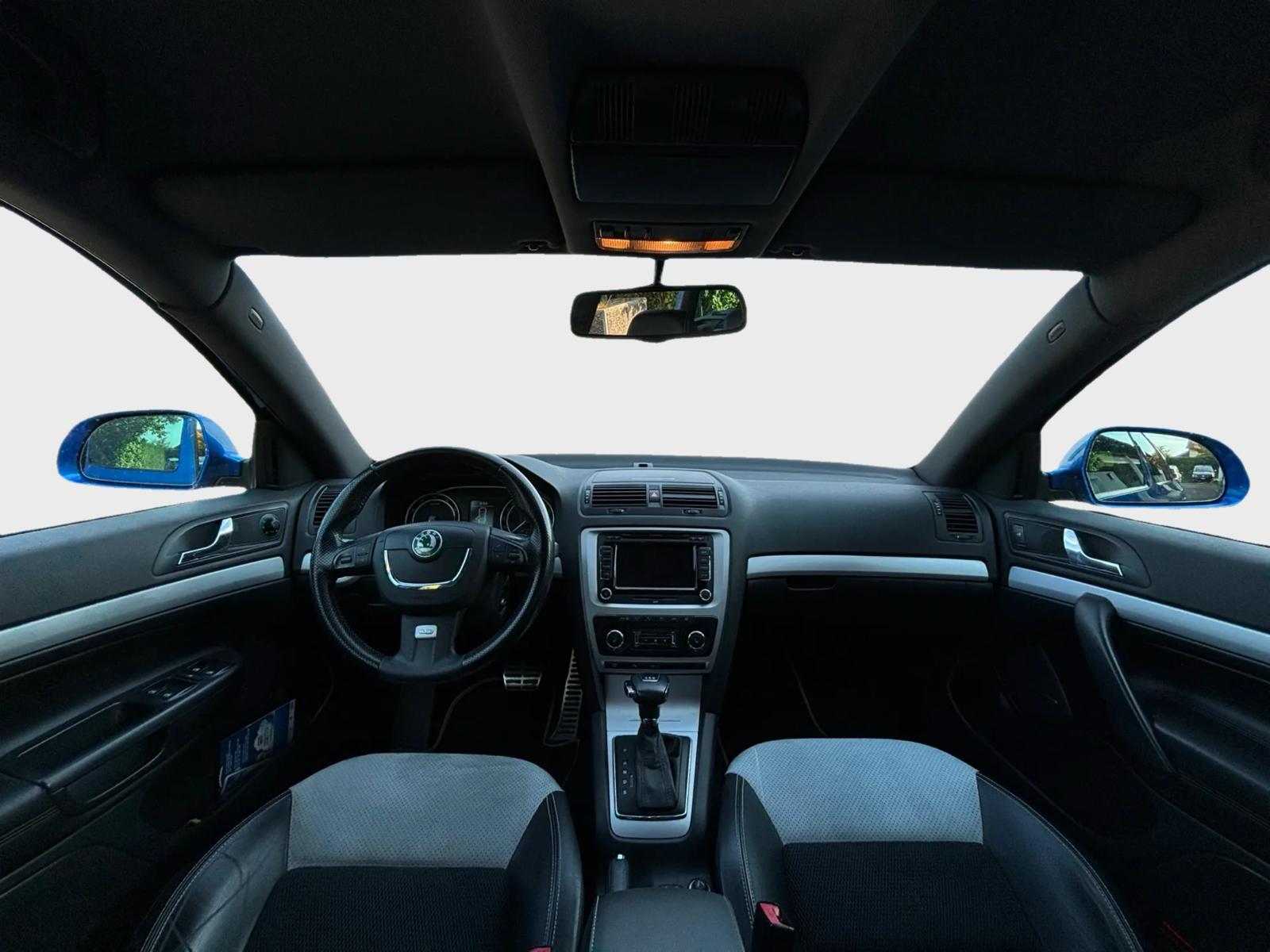 SKODA Octavia 2.0 TFSI RS DSG-image-7