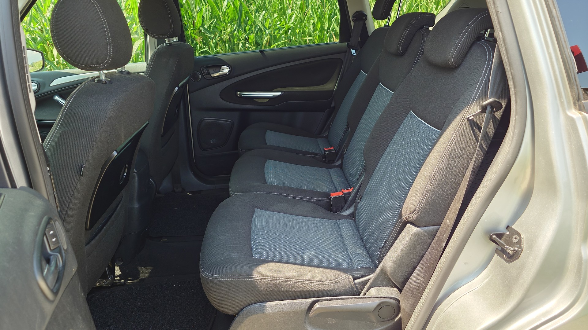 FORD S-Max 2.0 TDCi KNIE-Edition PowerShift-image-13