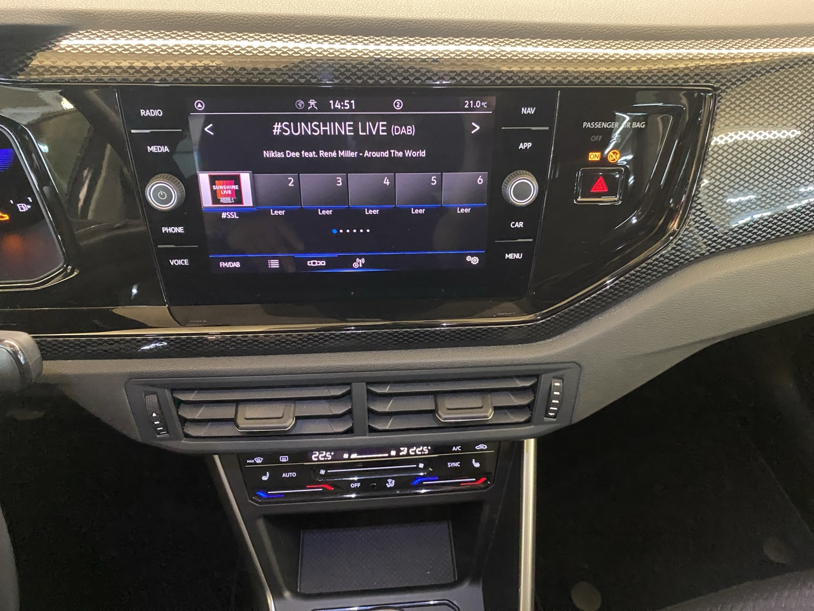 VW Taigo 1.0 TSI Life-image-10