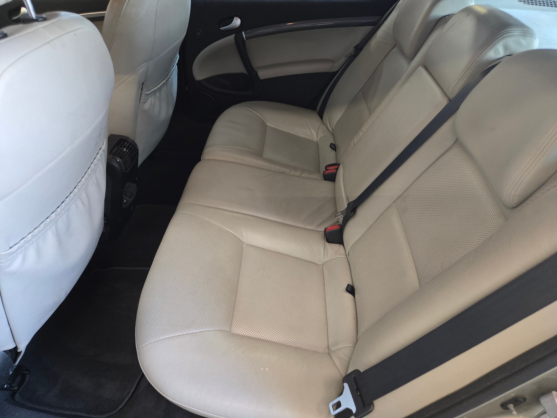 SAAB 9-5 2.3t BioPower Edition Automatic-image-10