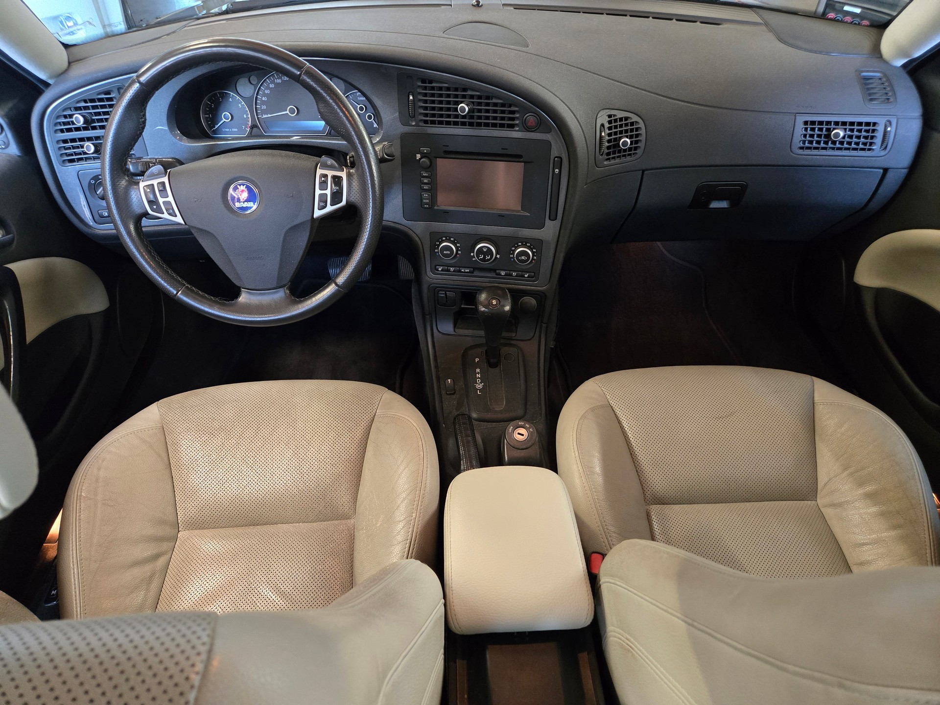 SAAB 9-5 2.3t BioPower Edition Automatic-image-6