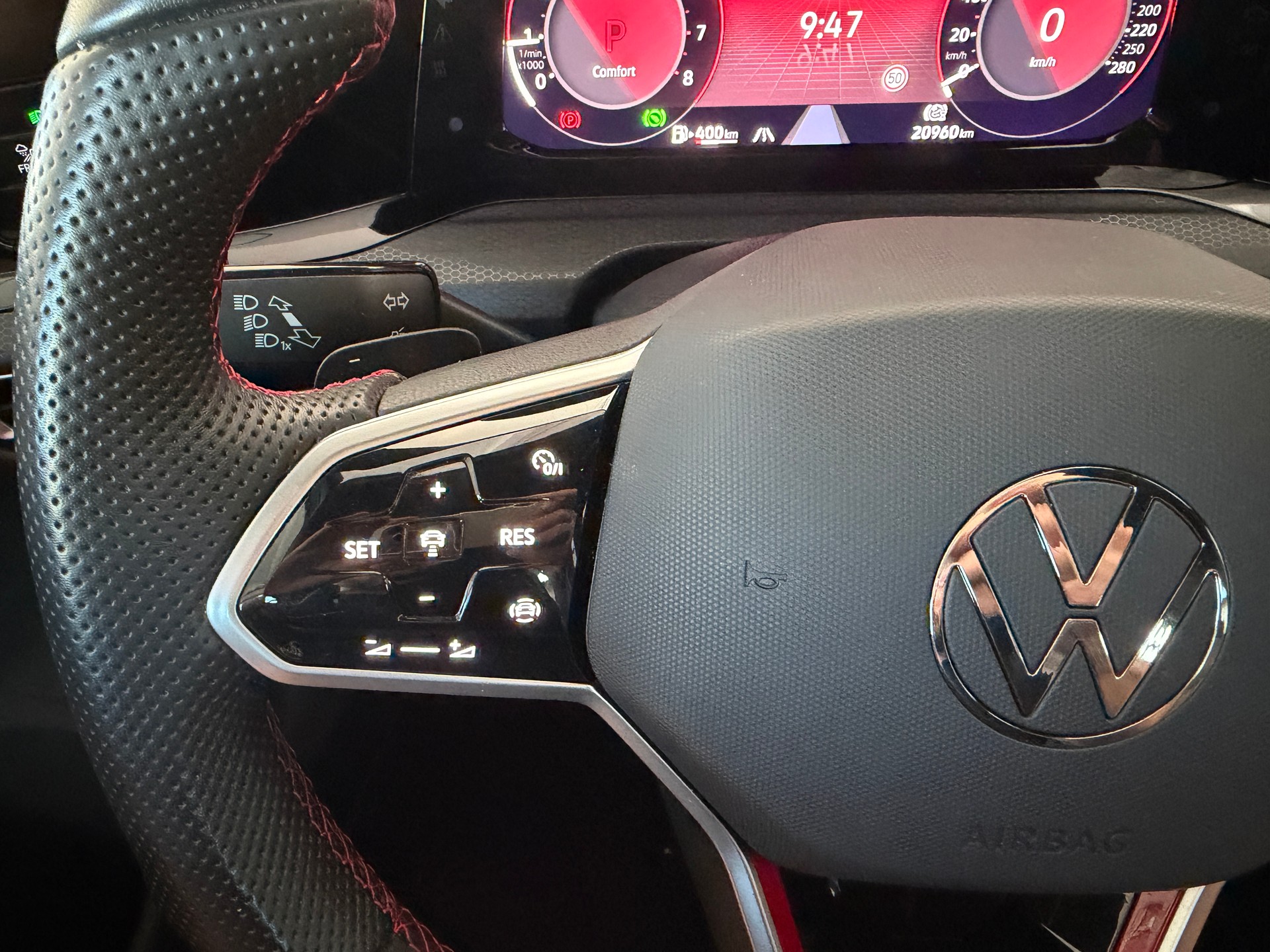 VW Golf 2.0 TSI GTI DSG-image-16