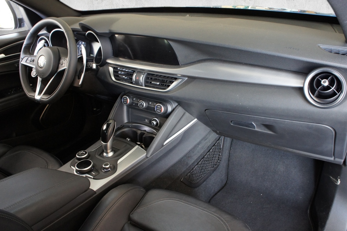 ALFA ROMEO Stelvio 2.0 Super Q4 Automatic-image-11