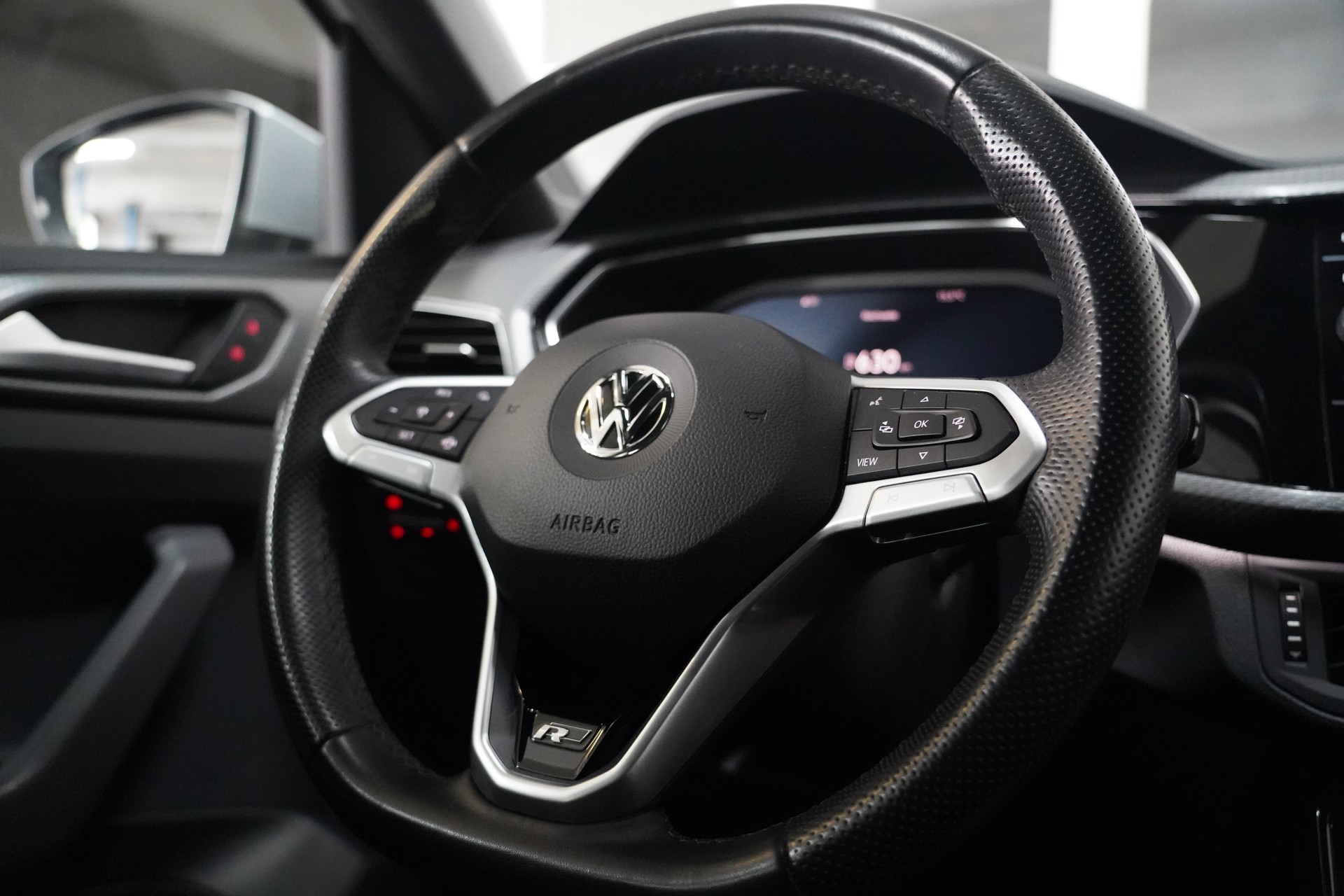 VW T-Cross 1.0 TSI R-Line DSG-image-16