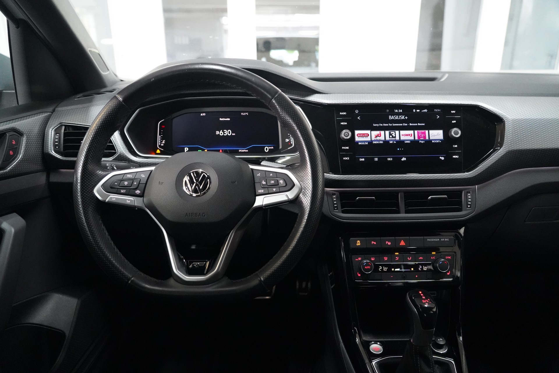 VW T-Cross 1.0 TSI R-Line DSG-image-13