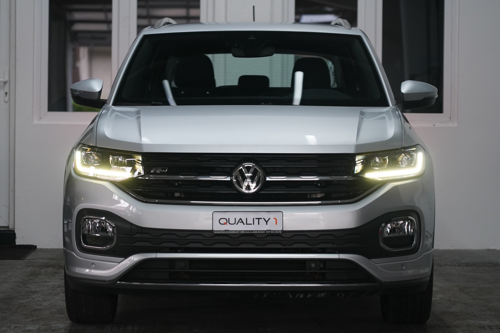 VW T-Cross 1.0 TSI R-Line DSG-image-2