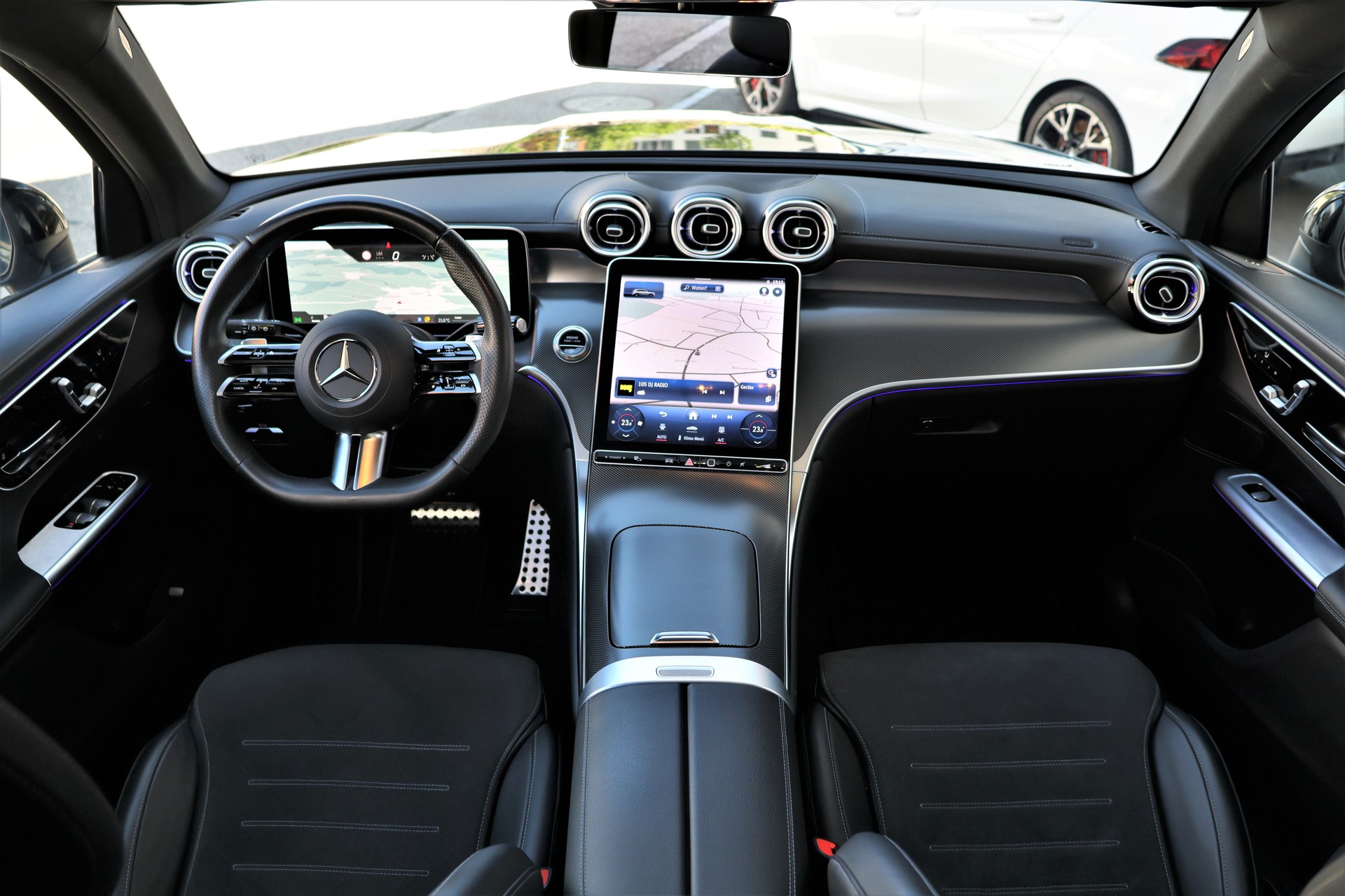 MERCEDES-BENZ GLC 220 d 4Matic 9G-Tronic AMG-Line (CH)-image-15