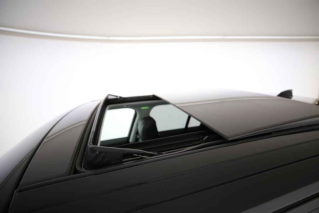 LAND ROVER Range Rover 3.0 I6D Vogue-image-12