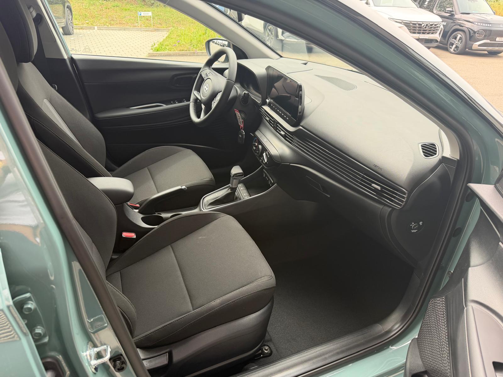 HYUNDAI i20 1.0 T-GDi Amplia GO! DCT-image-10