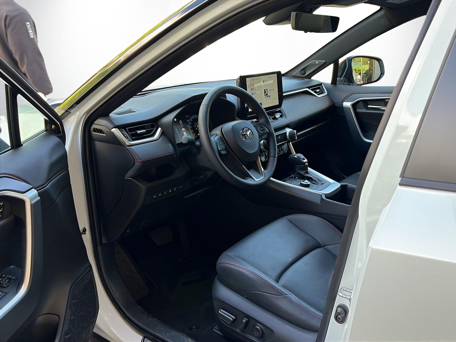 TOYOTA RAV4 2.5 HEV Premium-image-6