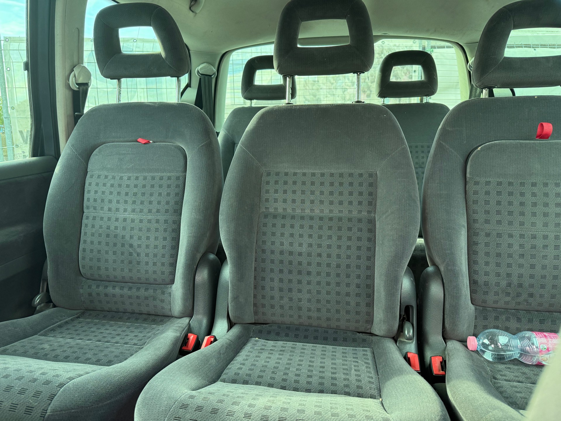 VW Sharan 1.9 TDI Highline-image-10