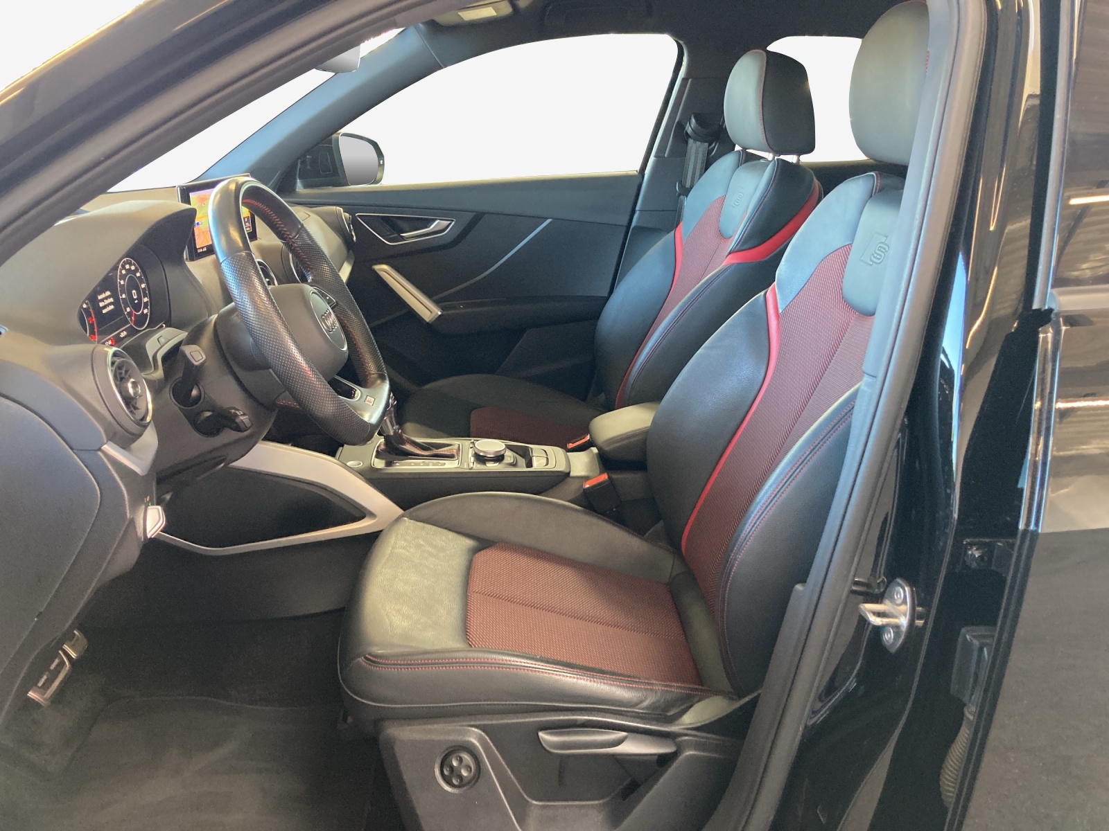 AUDI Q2 35 TFSI Sport S-tronic-image-7