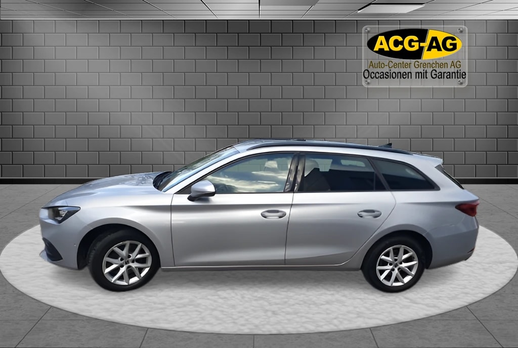 SEAT Leon ST 2.0 TDI EVO DSG 4Drive Style * Gr.Navi ** Full Digital Cockpit ** Parklehkassistent **-image-3