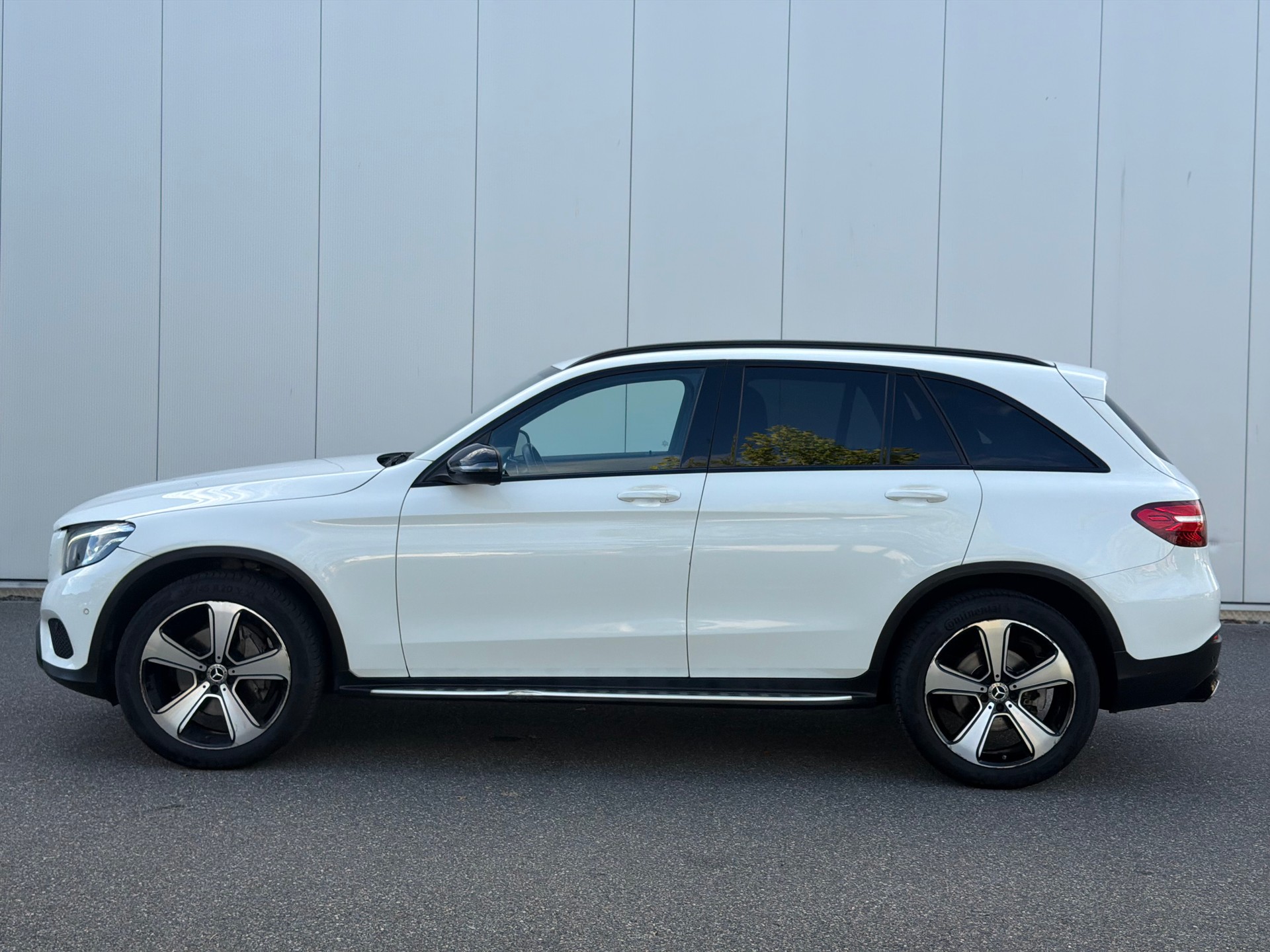 MERCEDES-BENZ GLC 250 d 4Matic 9G-Tronic-image-10