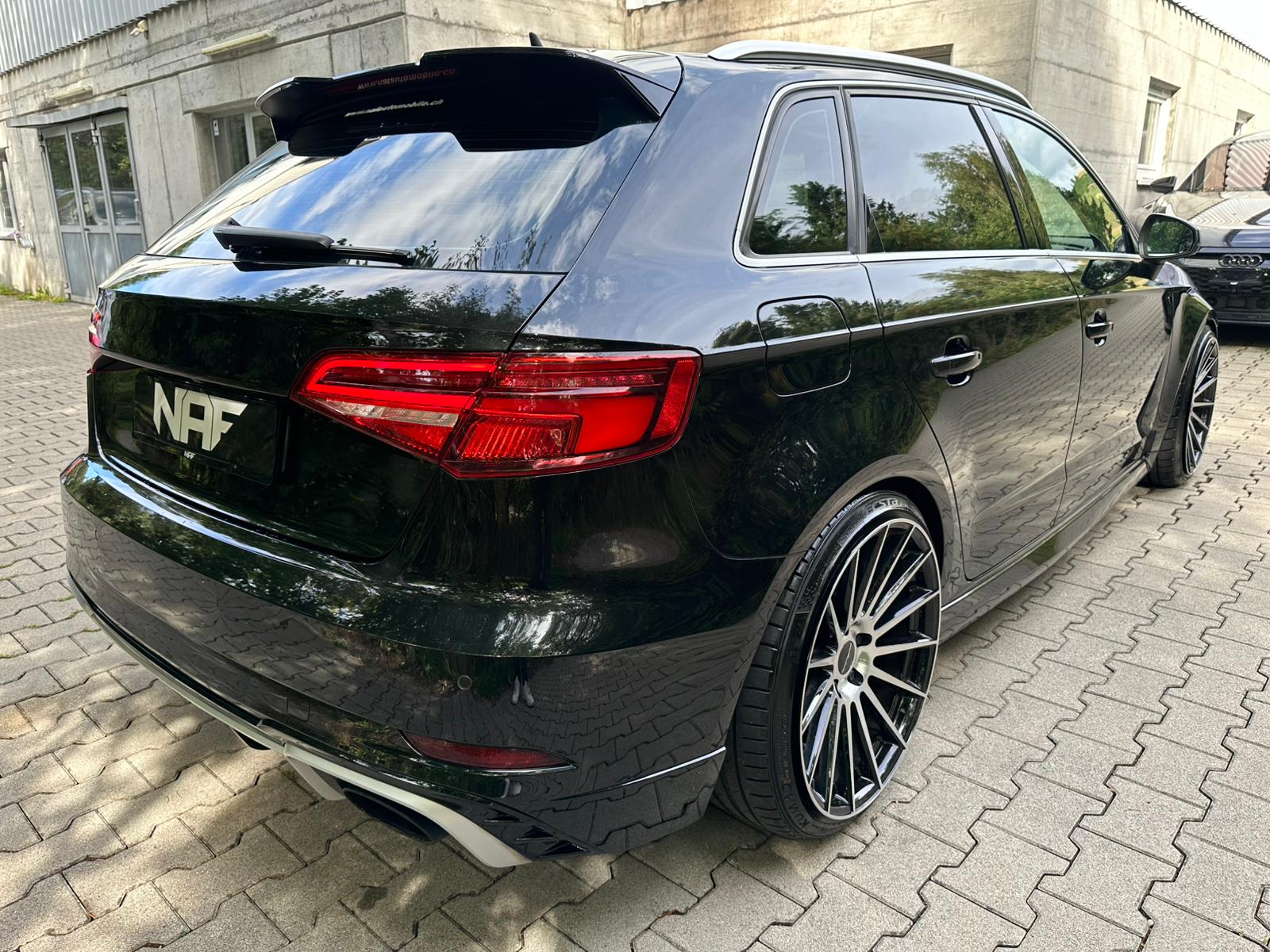AUDI RS3 Sportback 2.5 TSI quattro S-tronic-image-4