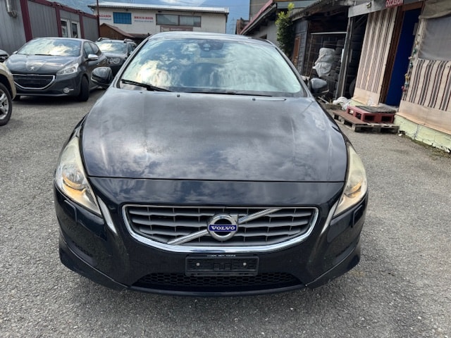VOLVO V60 D3 Geartronic-image-10
