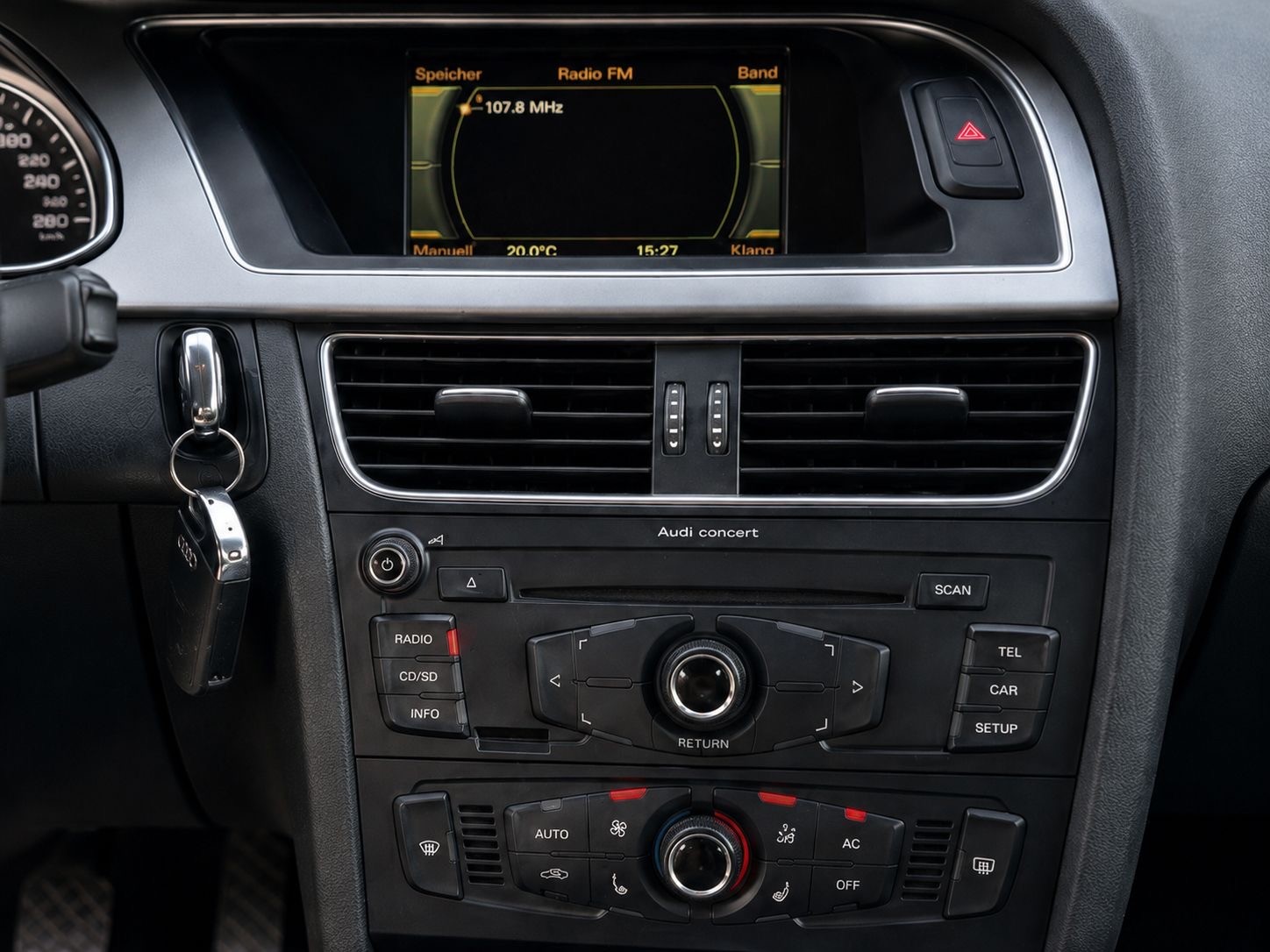 AUDI A5 Coupé 3.0 TDI quattro-image-13