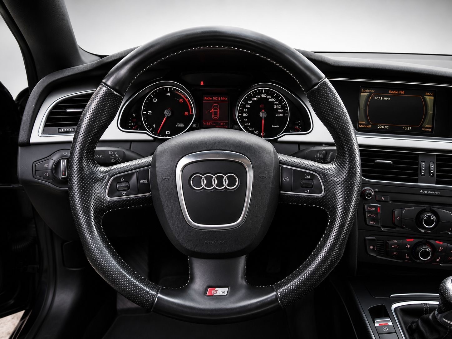 AUDI A5 Coupé 3.0 TDI quattro-image-9
