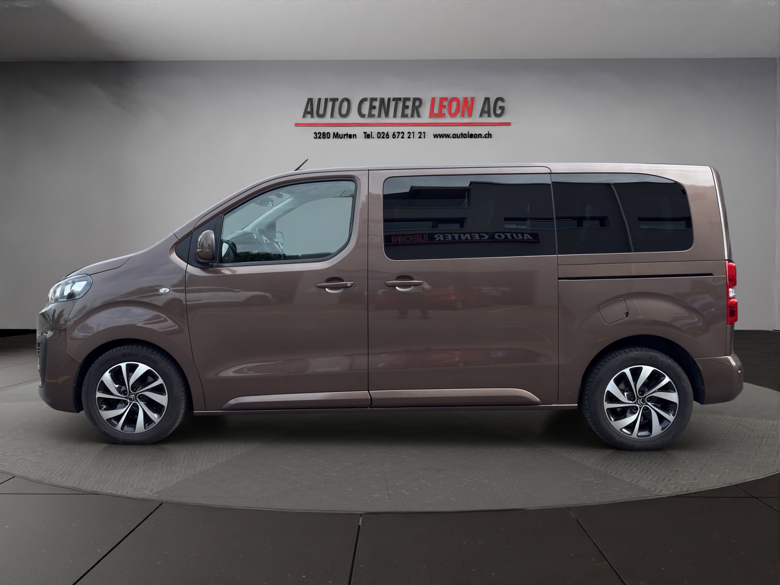 CITROEN Spacetourer 1.6 BlueHDi Feel M-image-2
