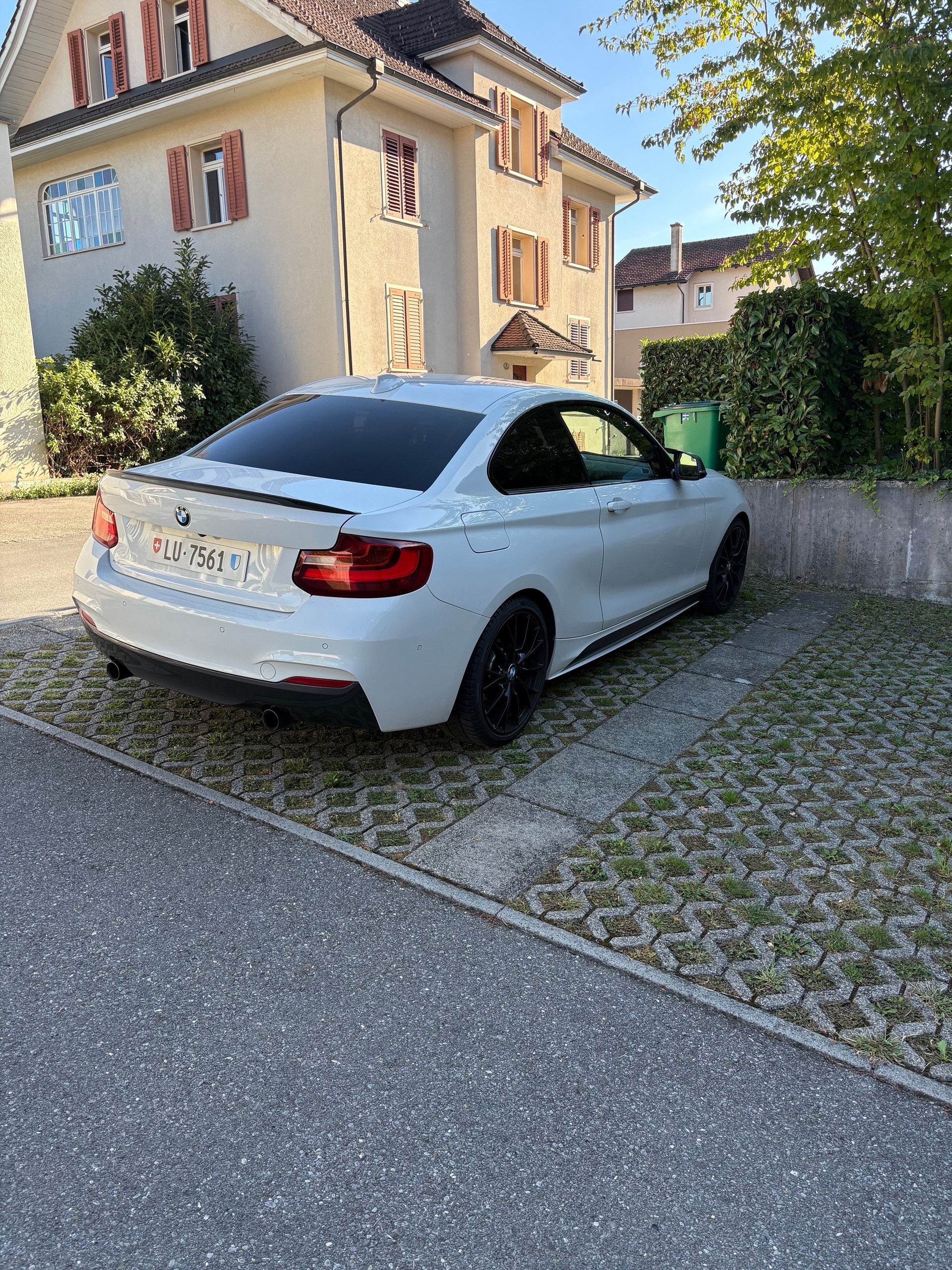 BMW M235i xDrive-image-9