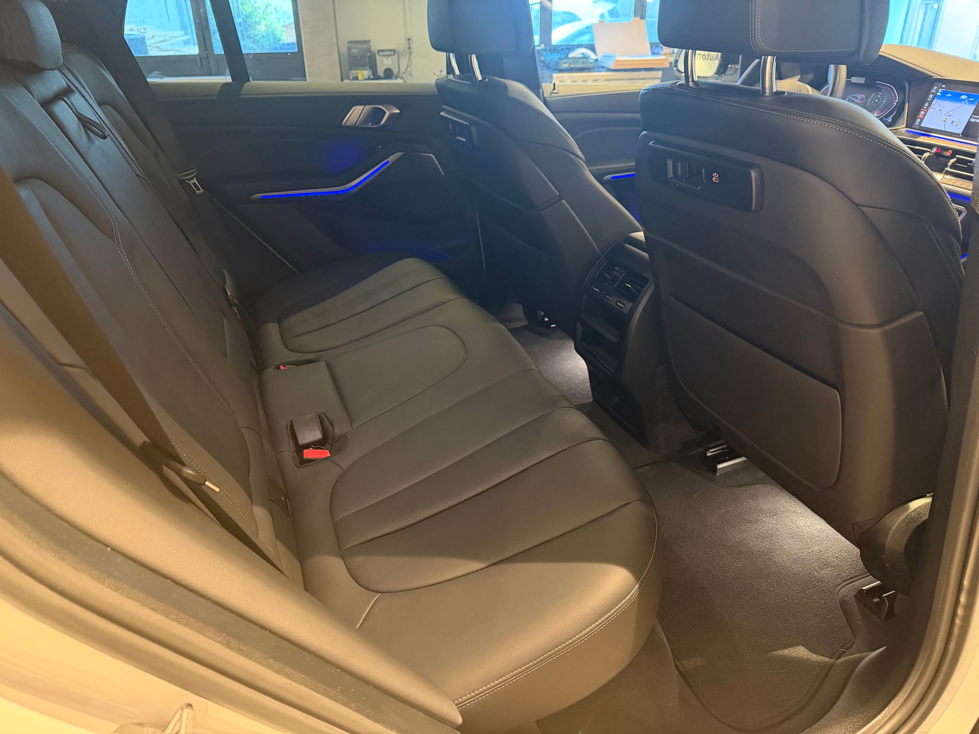 BMW X5 30d xDrive SAG-image-11