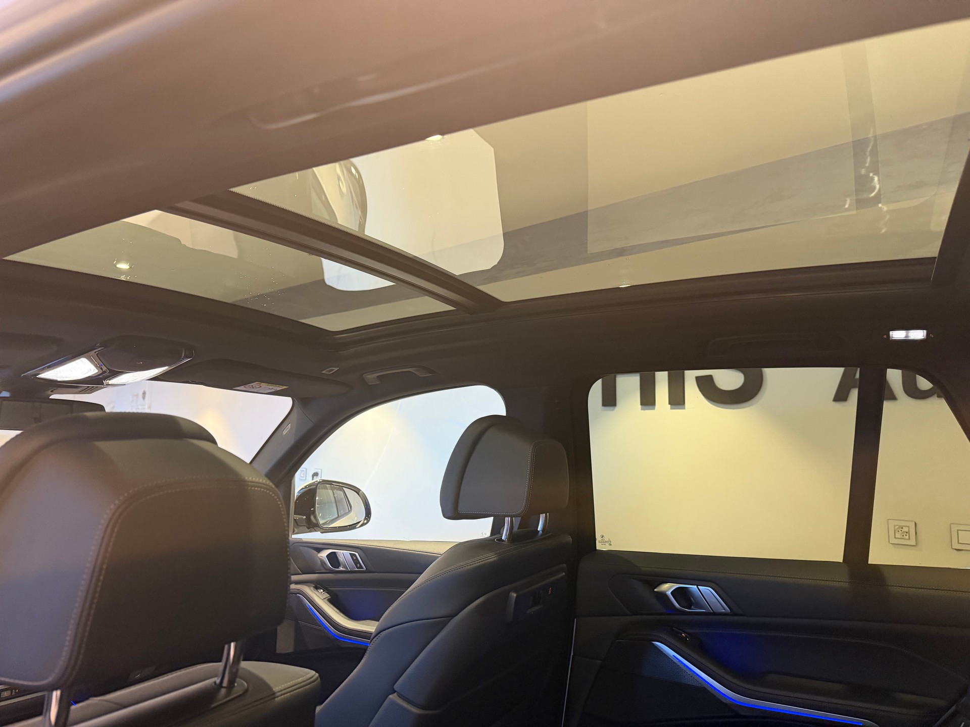 BMW X5 30d xDrive SAG-image-14