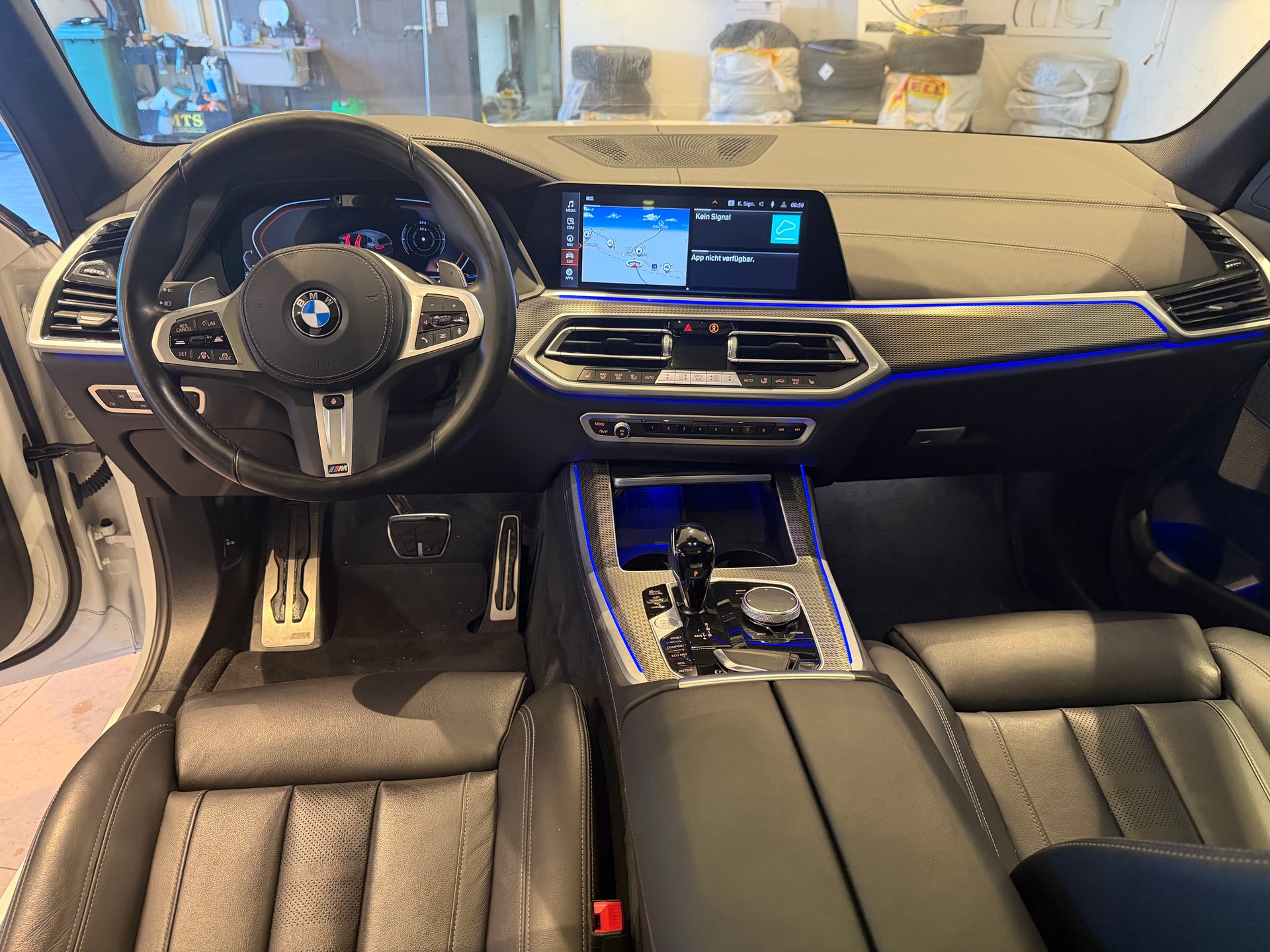 BMW X5 30d xDrive SAG-image-13