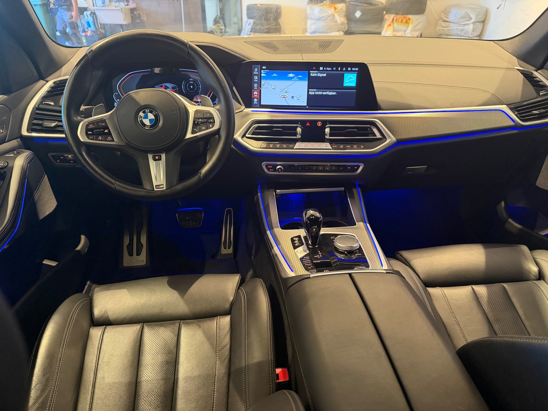 BMW X5 30d xDrive SAG-image-12
