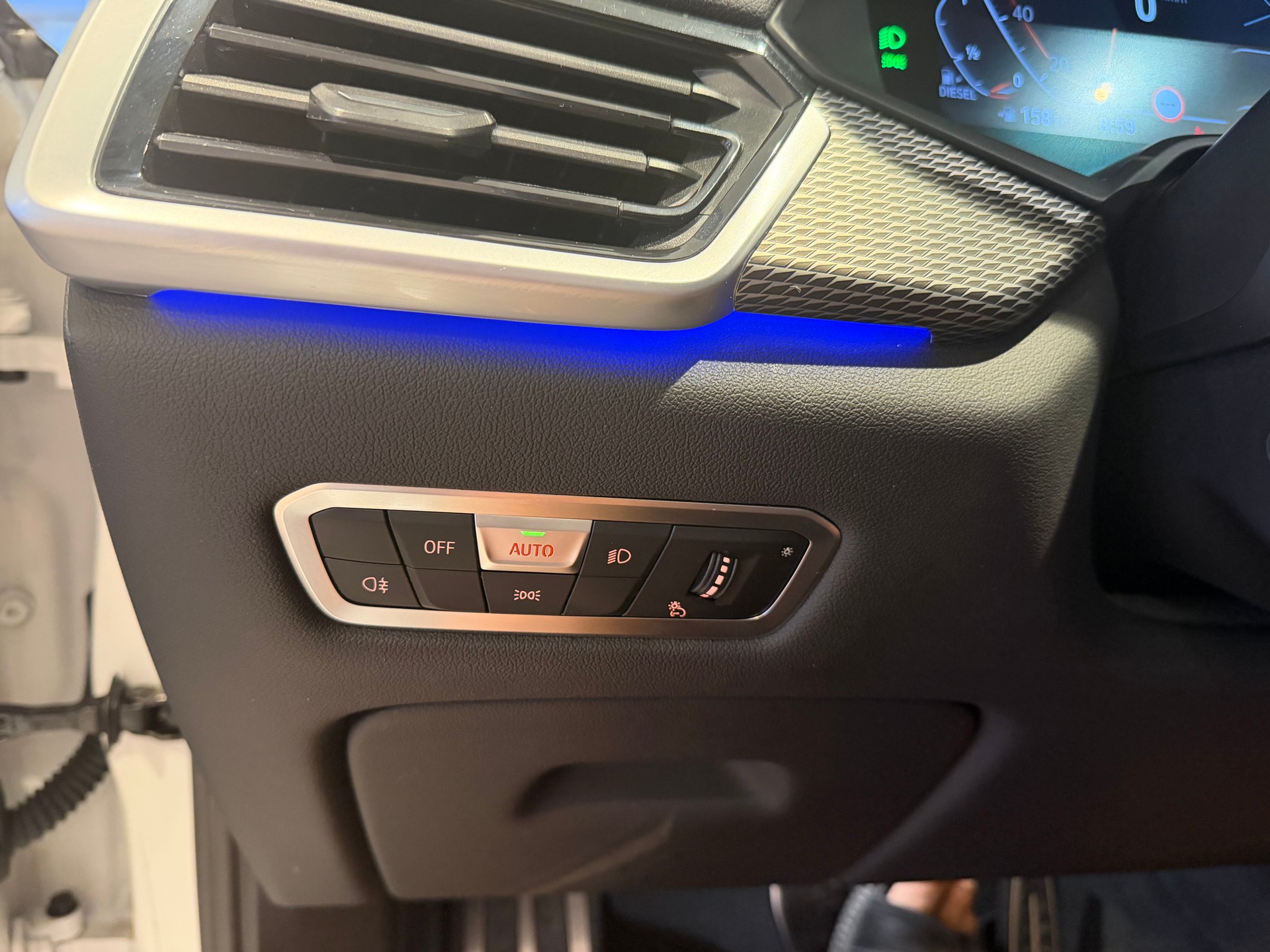 BMW X5 30d xDrive SAG-image-23