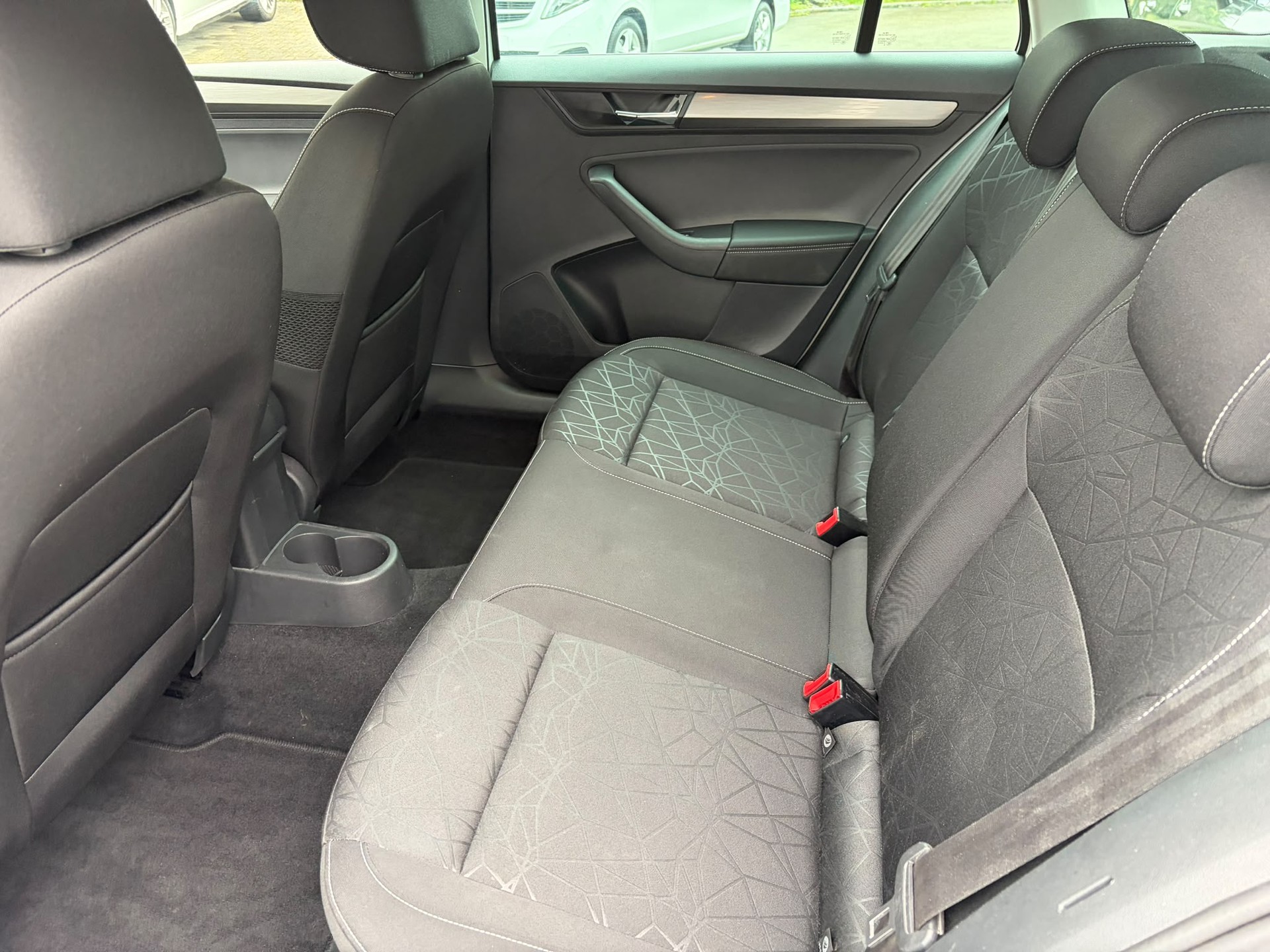 SKODA Rapid Spaceback 1.0 TSI Ambition DSG-image-14
