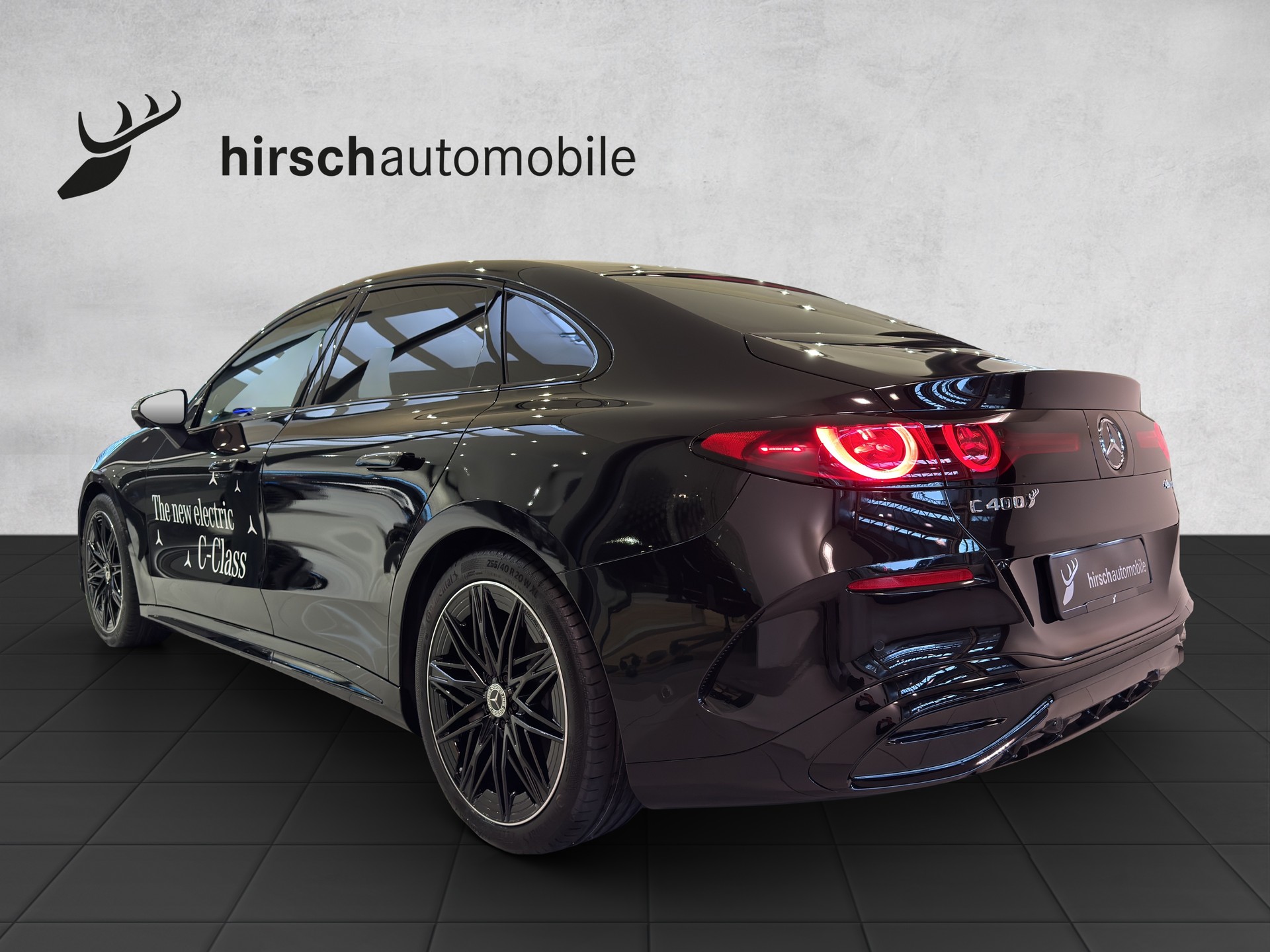 MERCEDES-BENZ C 400 4M EQ W520-showroom-element-1