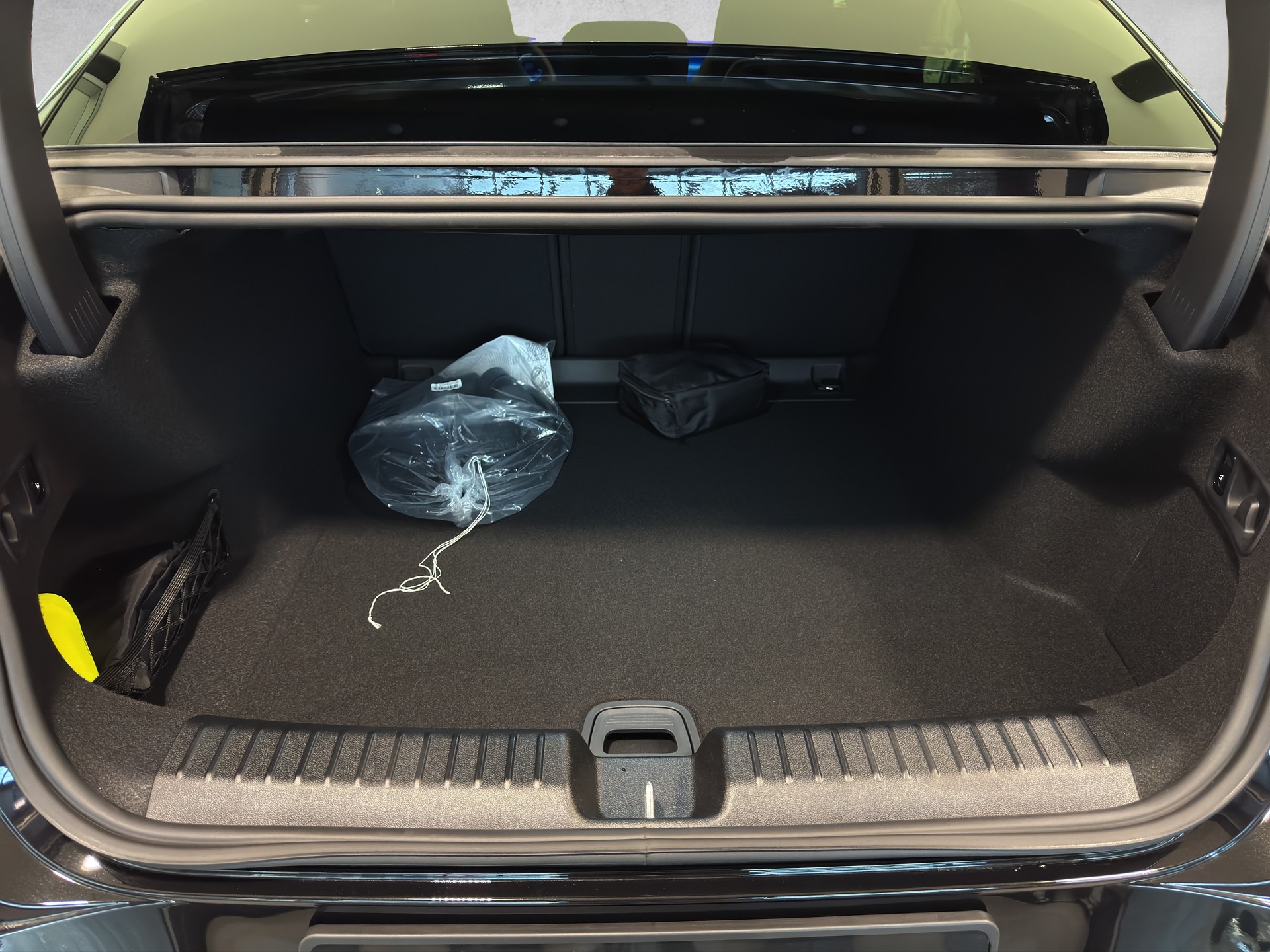 MERCEDES-BENZ C 400 4M EQ W520-image-15