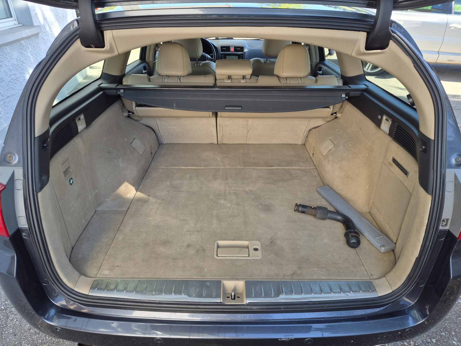 HONDA Accord Tourer 2.4i Executive Automatic-image-12