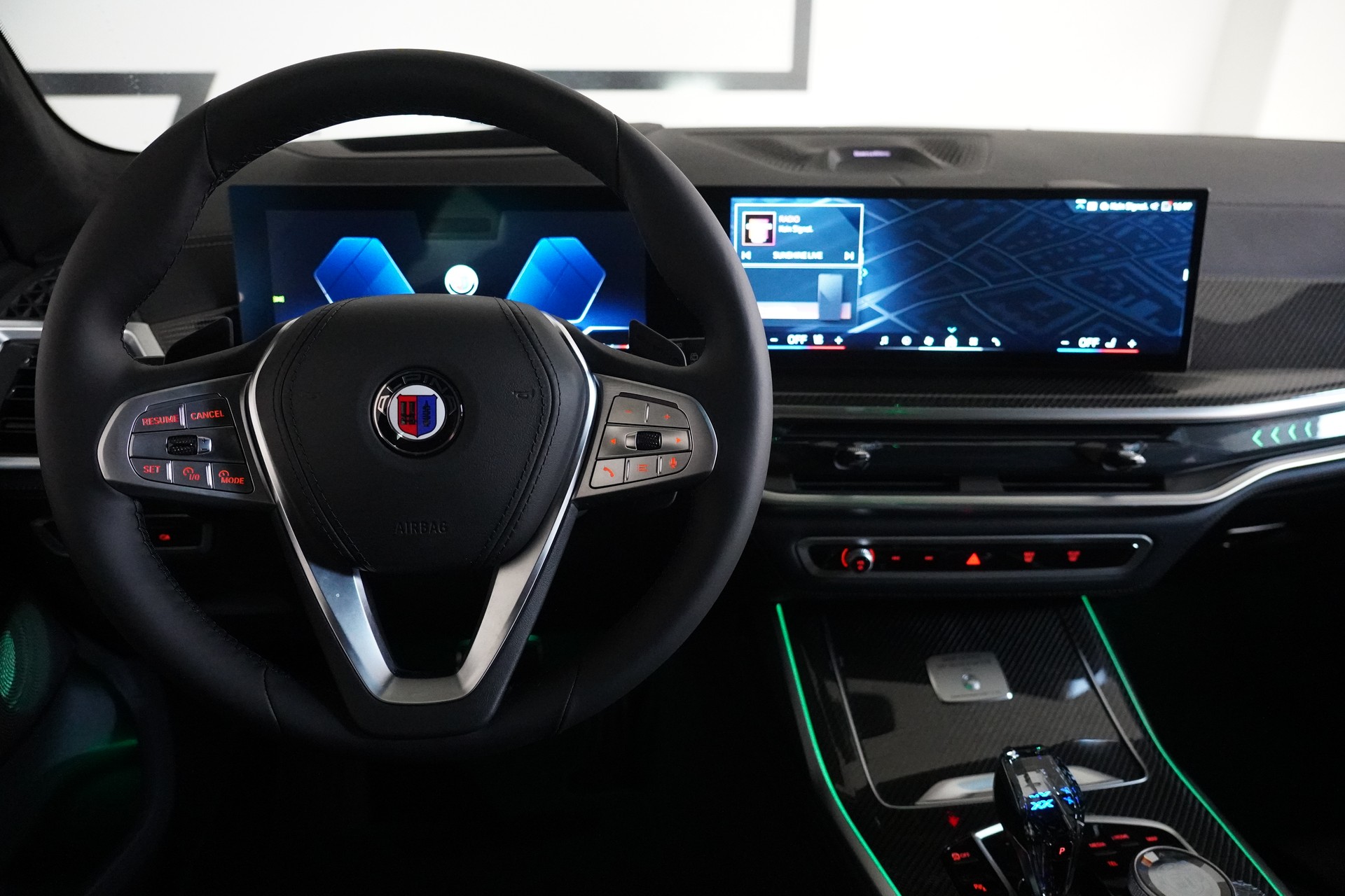 BMW-ALPINA XB 7 4.4 48V Allrad-image-23