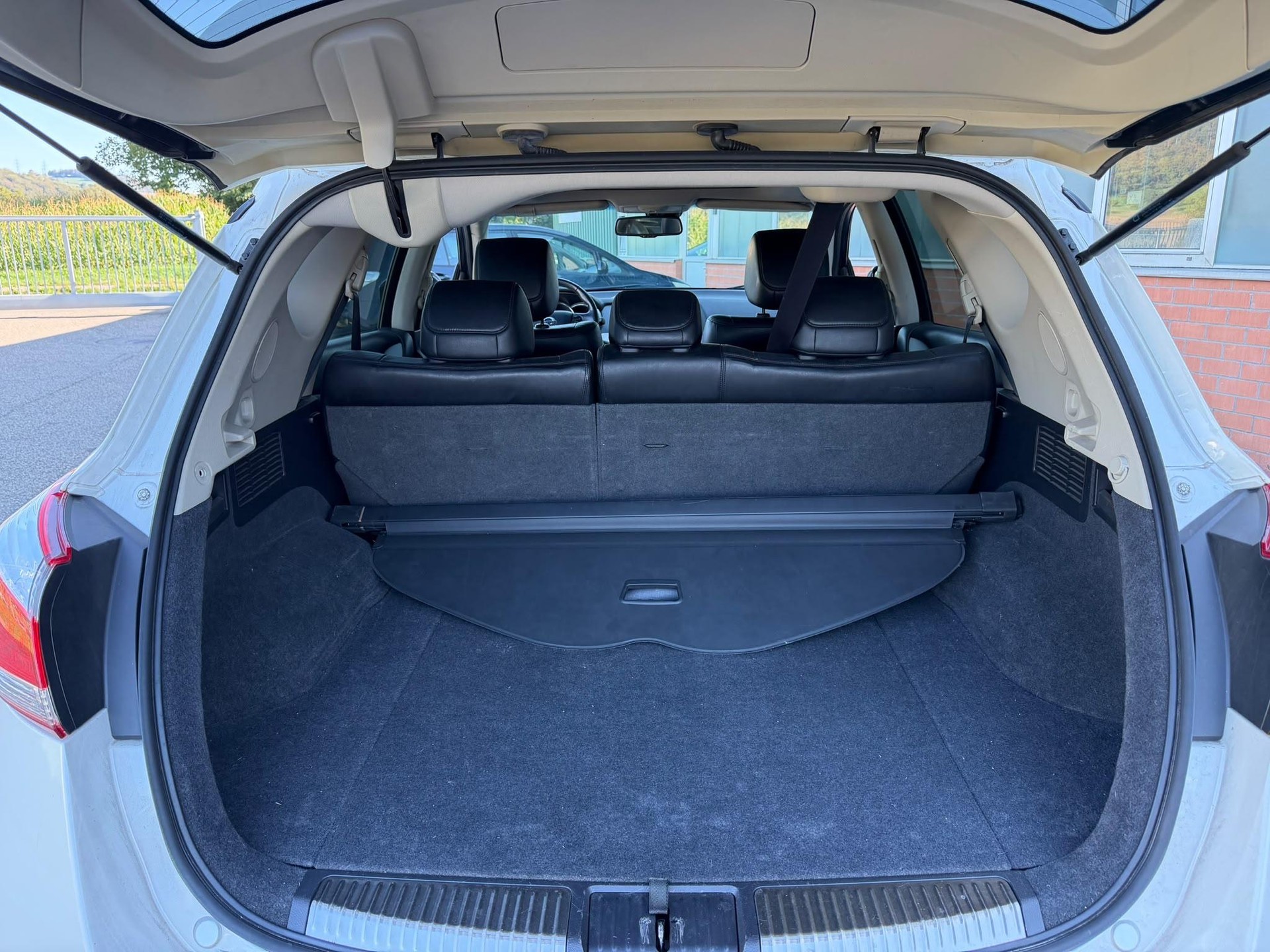 NISSAN Murano 2.5 dCi Automatic-image-6