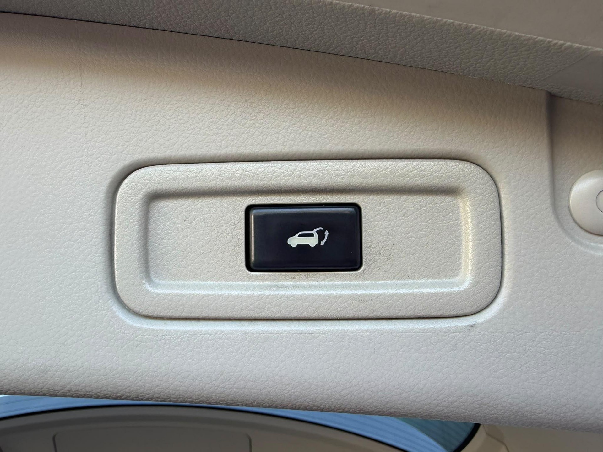 NISSAN Murano 2.5 dCi Automatic-image-16