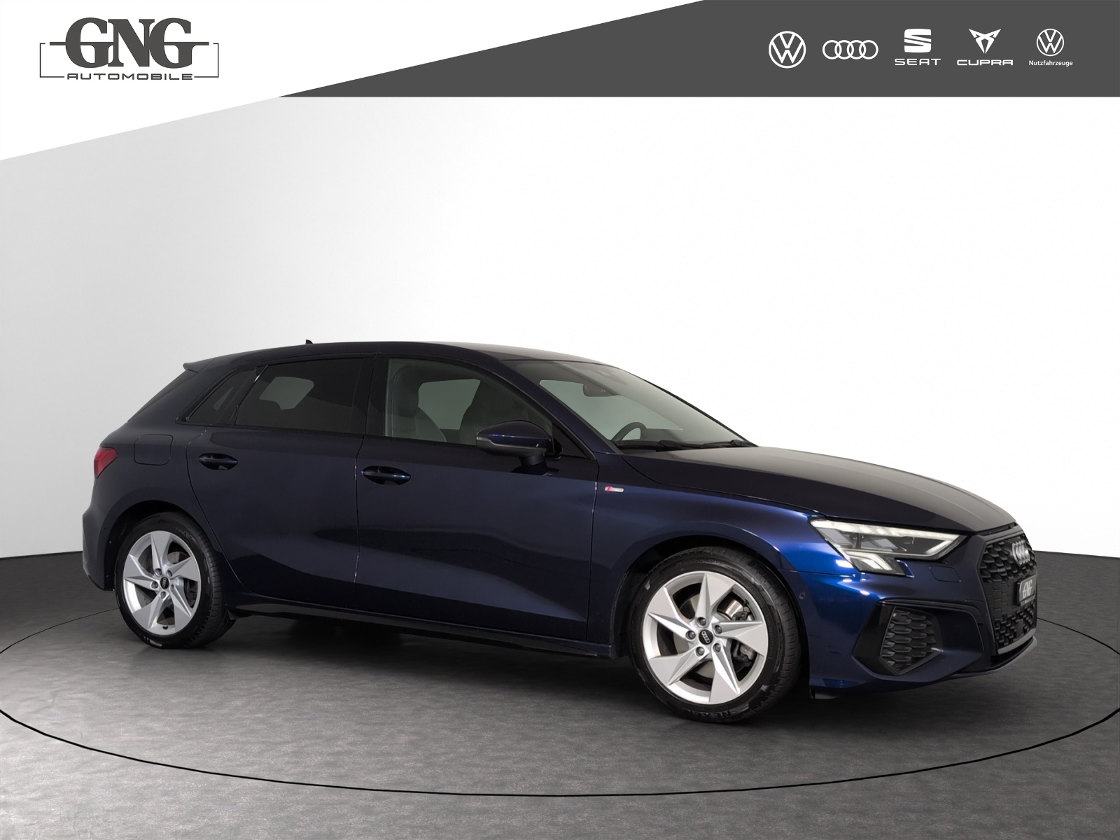 AUDI A3 Sportback 40 TFSI S line quattro S-tronic-image-3